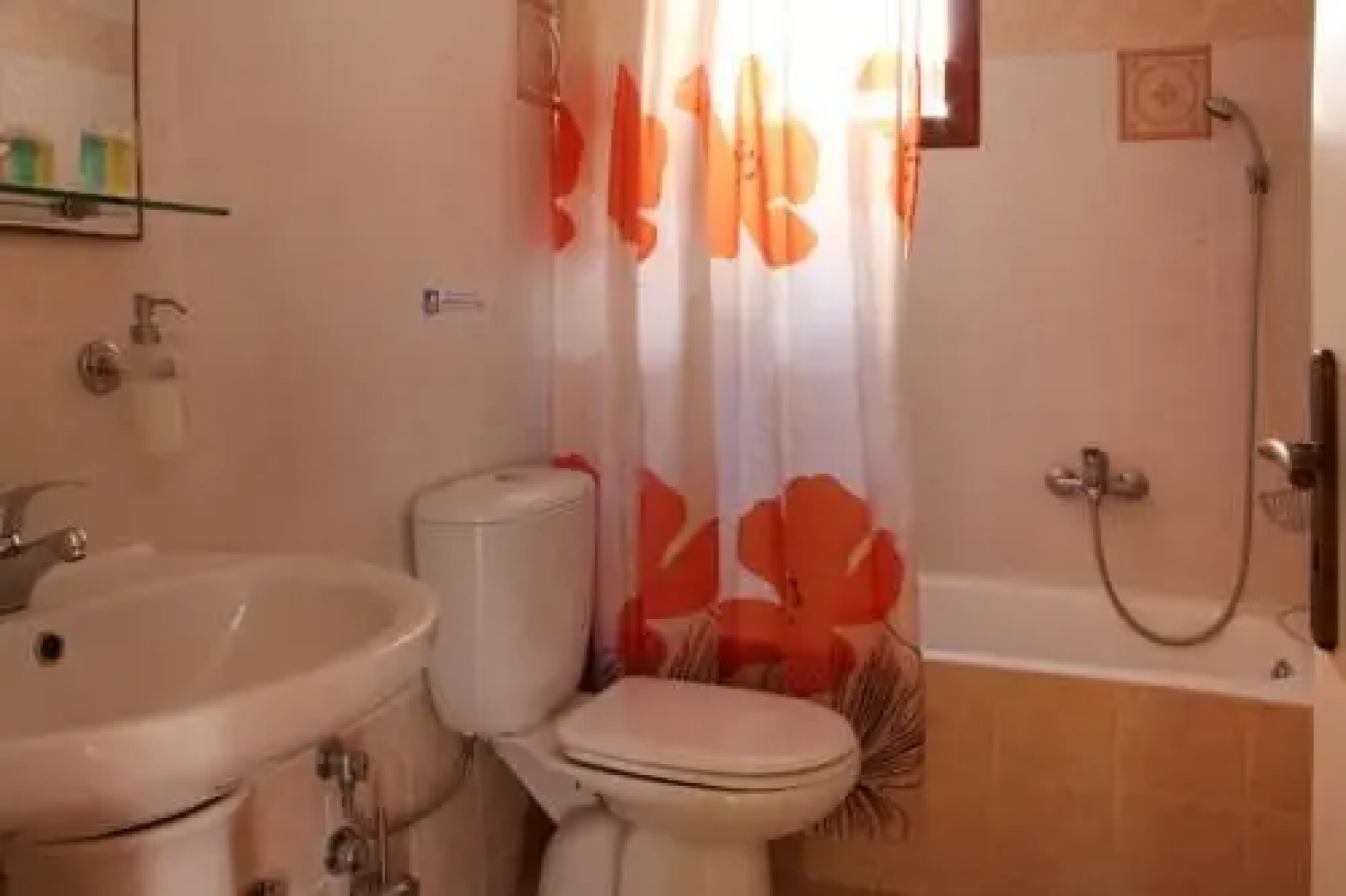 Ikaria Utopia - Cusco Studios