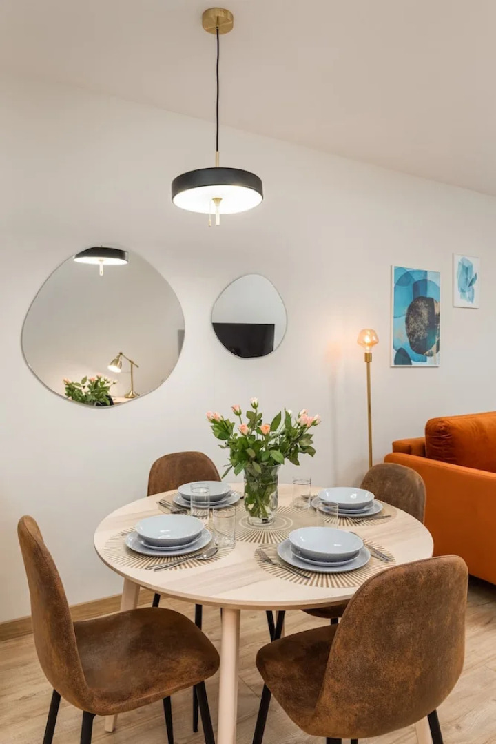 Spadochroniarzy 8b/13 by Renters