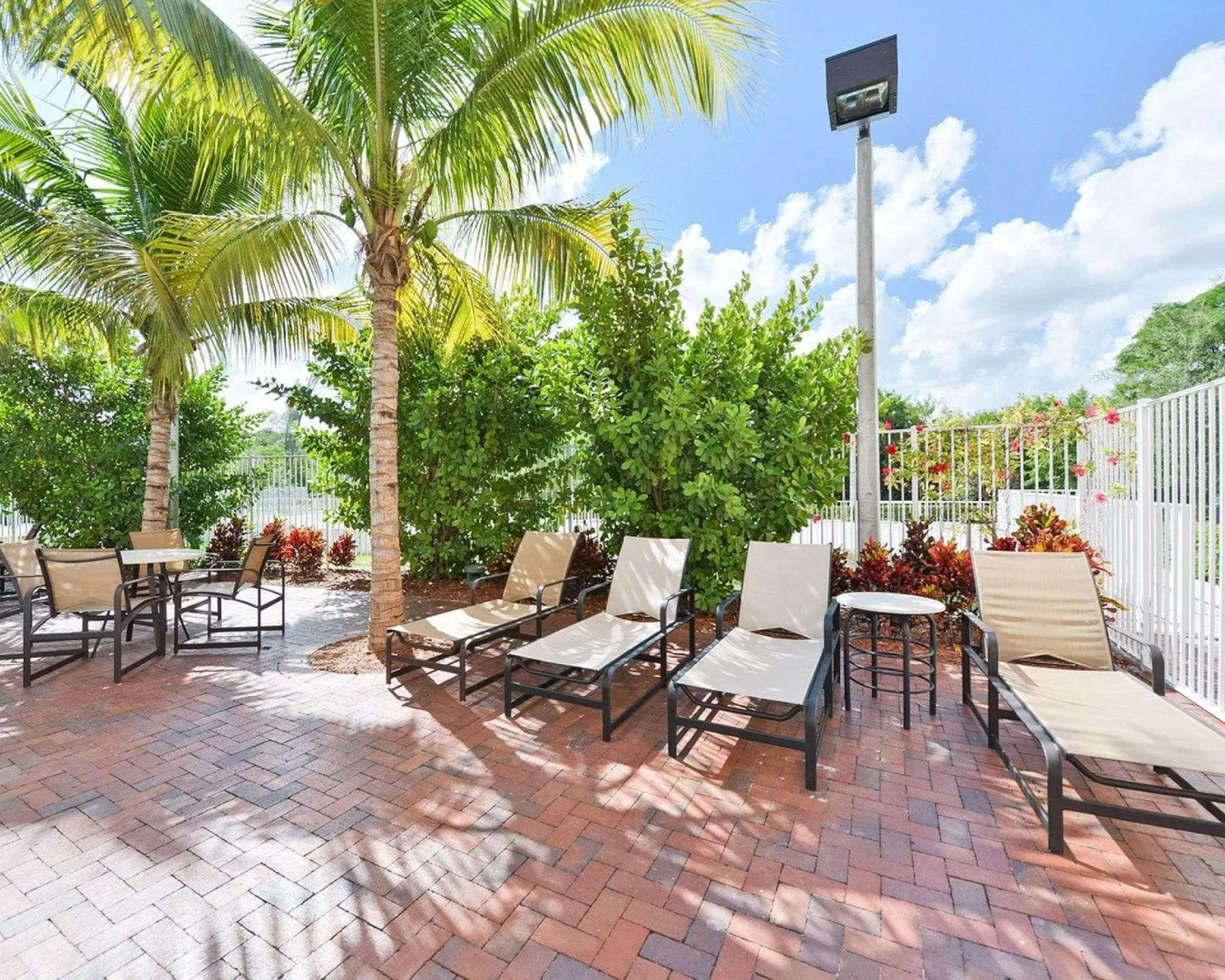 Cambria Hotel Ft Lauderdale, Airport South & Cruise Port