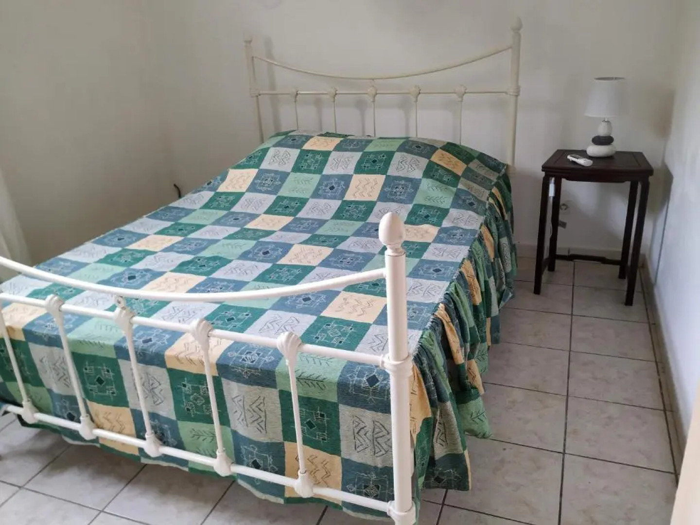 F2 Rez de jardin CARBET