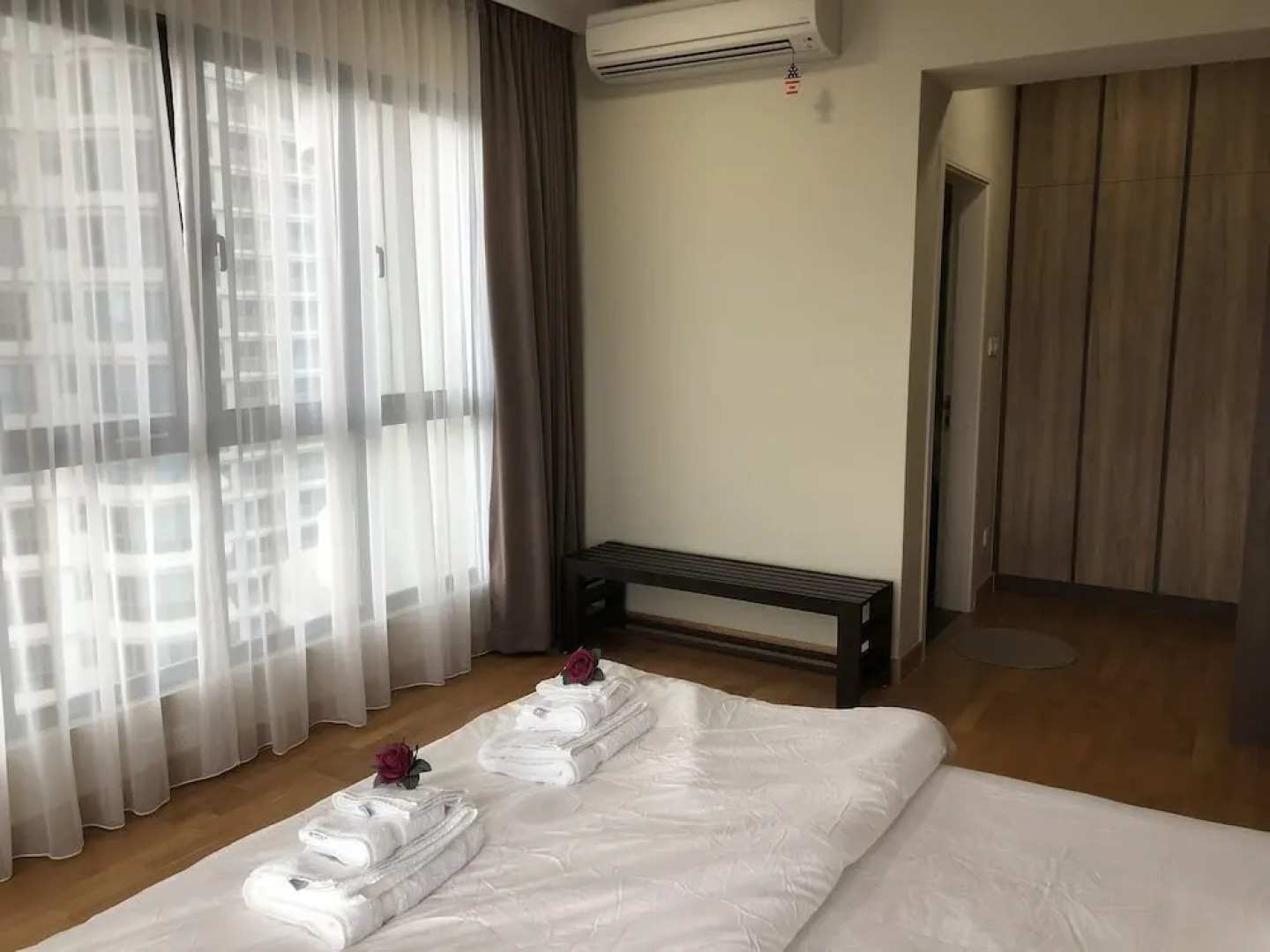 Teega Waterfront - Hello Kitty