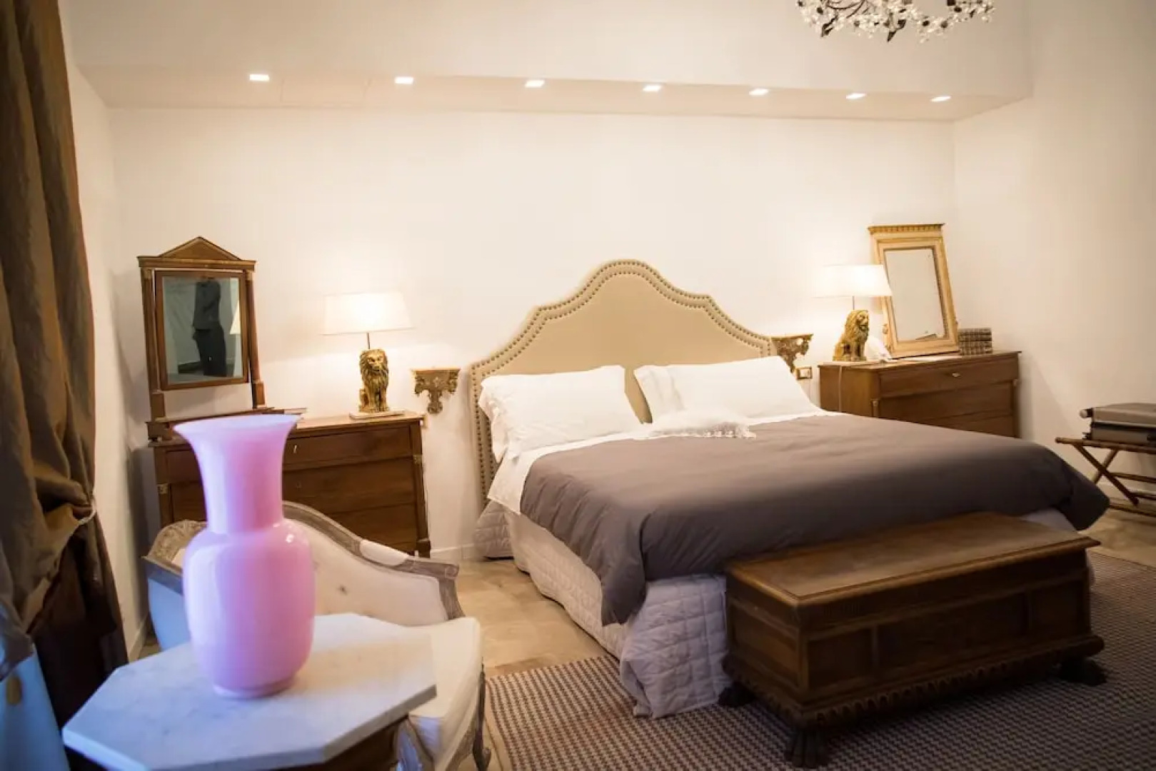 Arnaboldi Palace - Circolo