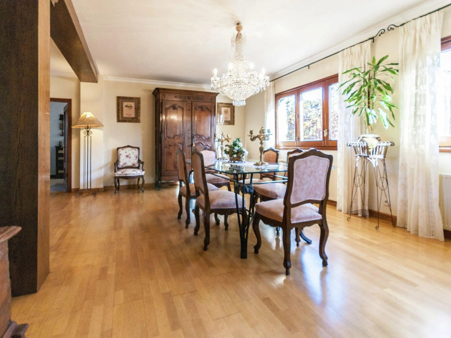 Magnificent Villa in Peralada with Private Pool, lovely garden, with chill out!