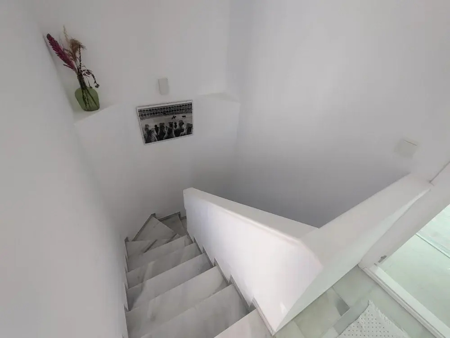 Relaxed Retreat With Pool