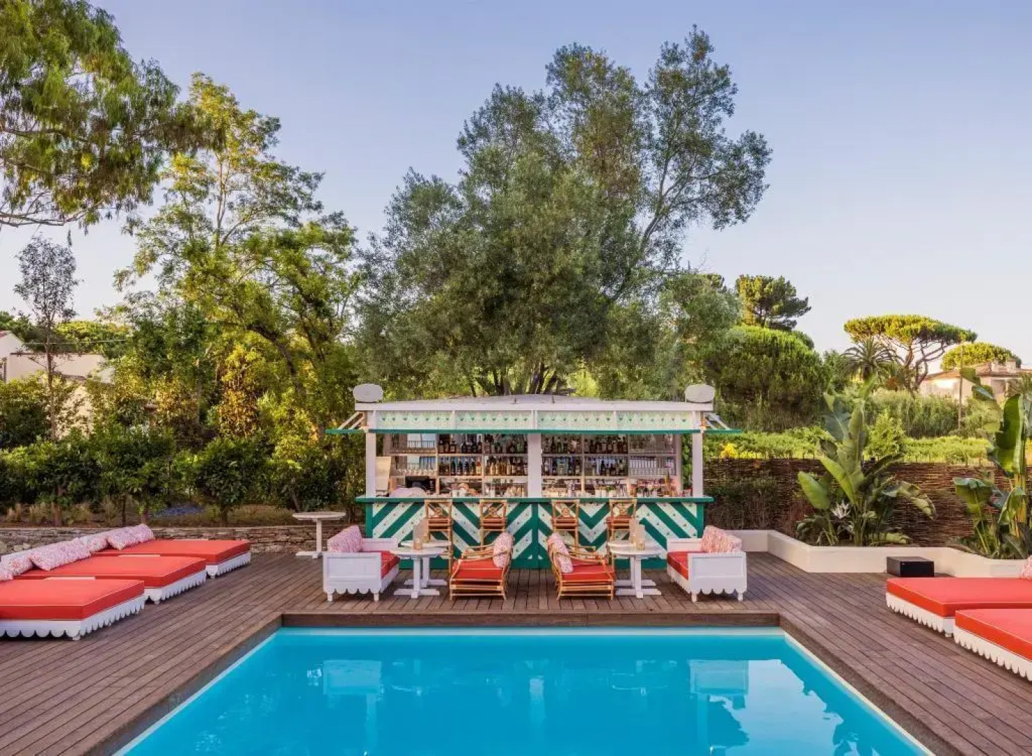 Hôtel La Tartane Saint -Tropez