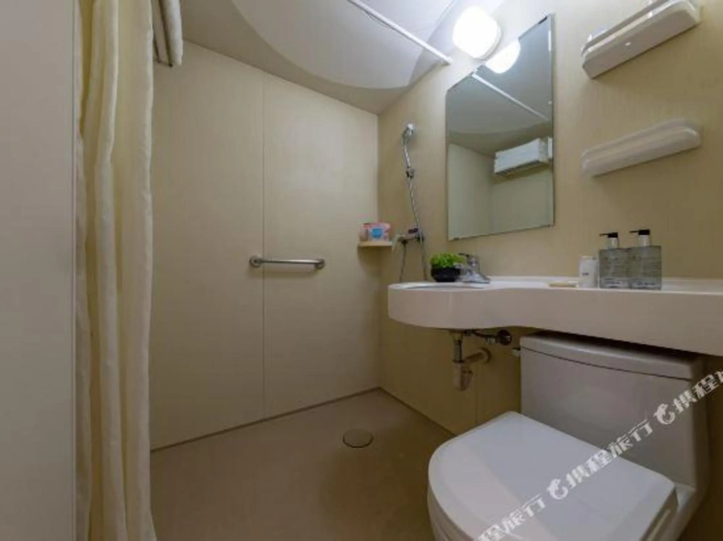 Jinyi Hotel (Hohhot General Office Art Academy)