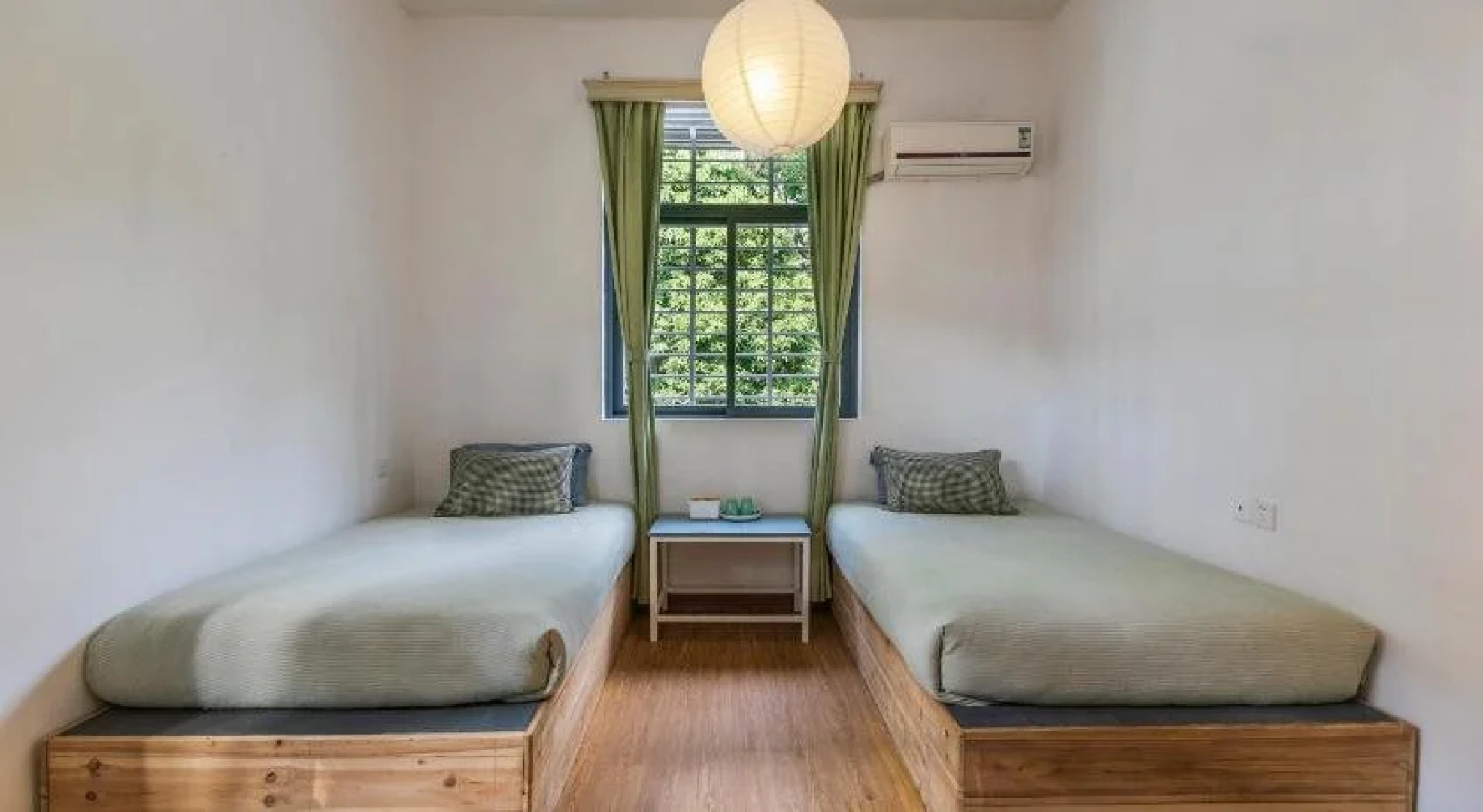 U-shore International Youth Hostel