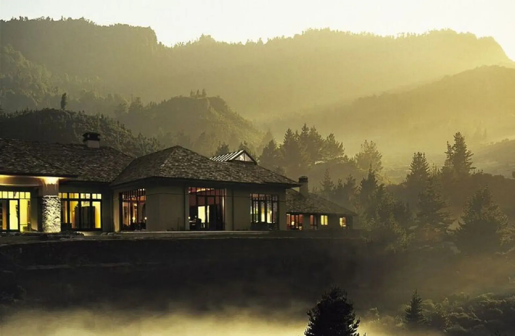 Treetops Lodge & Estate