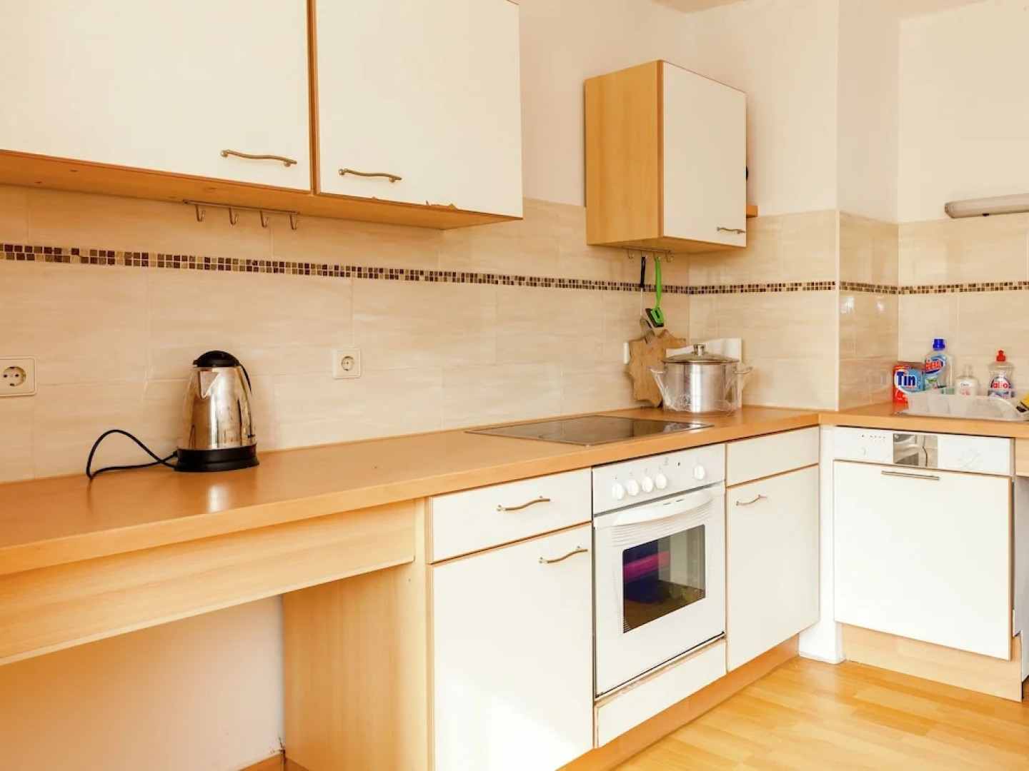 Large Group House in Hesse With Common Room, Terrace, Garden - Ideally Situated