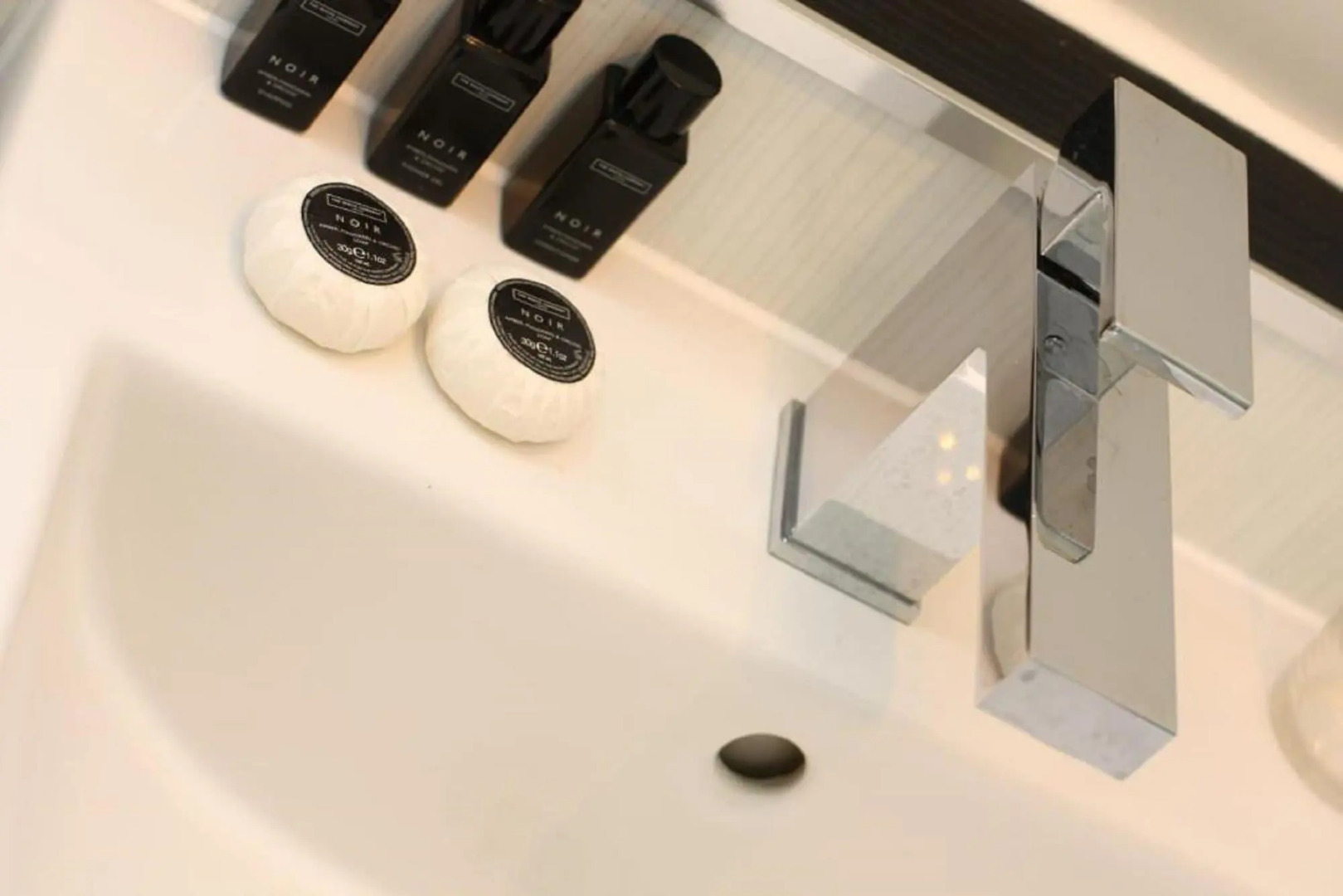 Ship Leopard Hotel – No Children