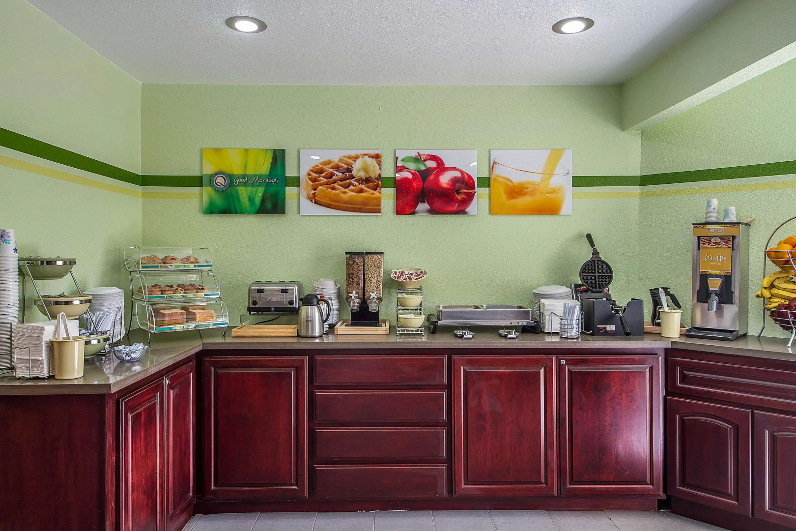 Quality Inn & Suites Capitola By the Sea