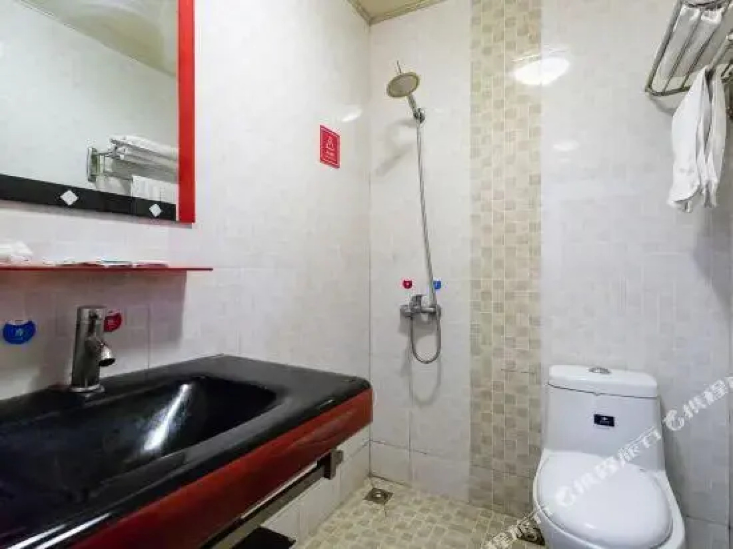 Zhenjiang Jiaofu Hotel