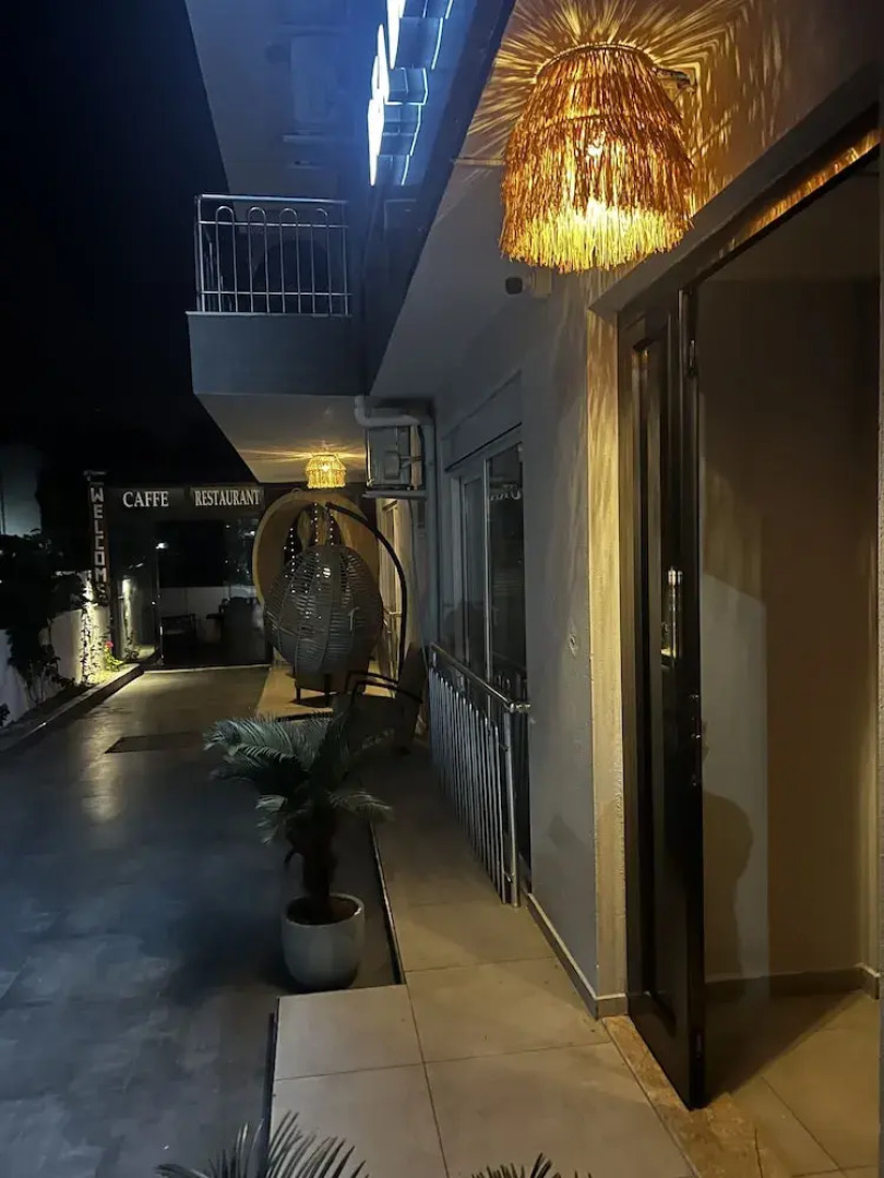 Deadel Hotel