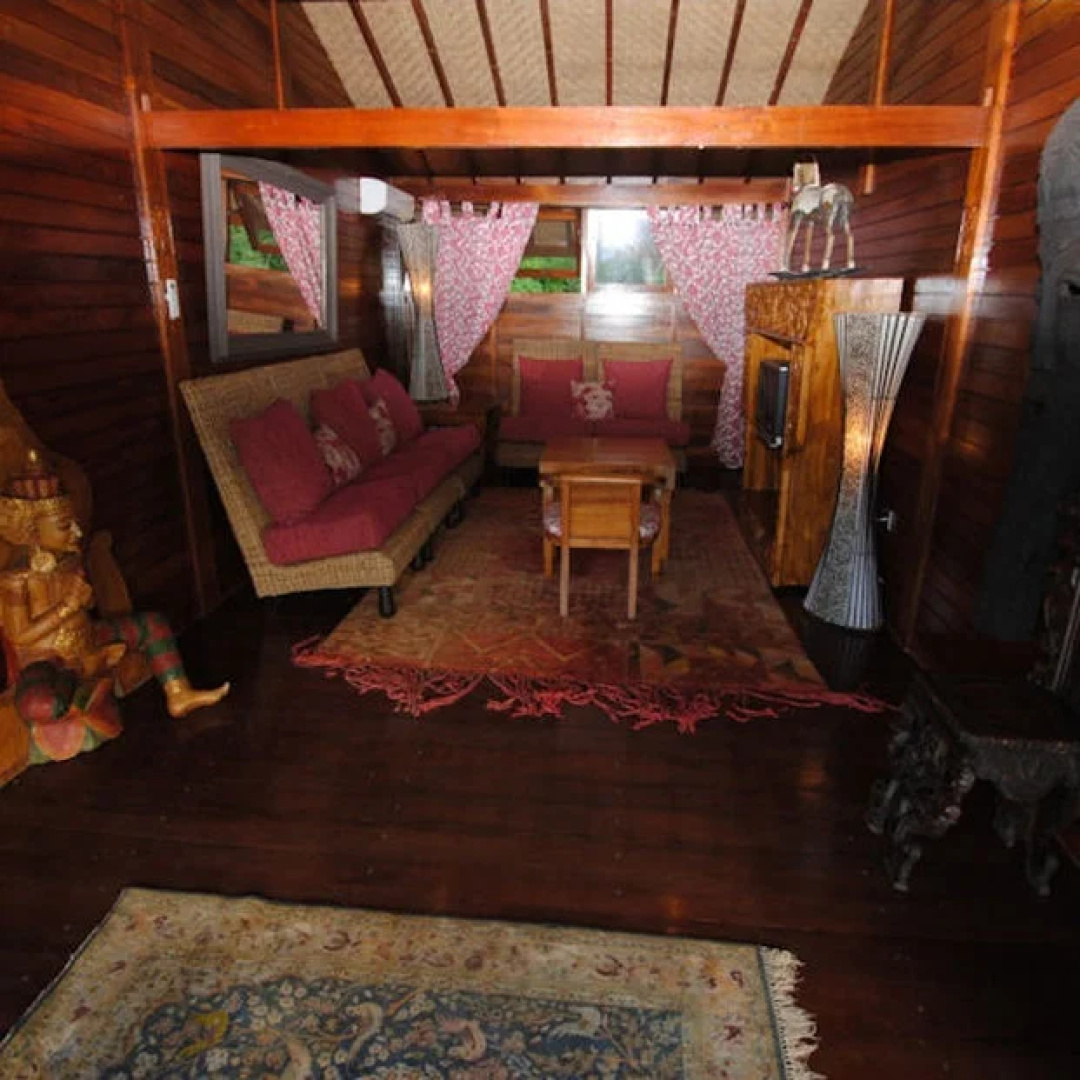 Mago Estate Hotel
