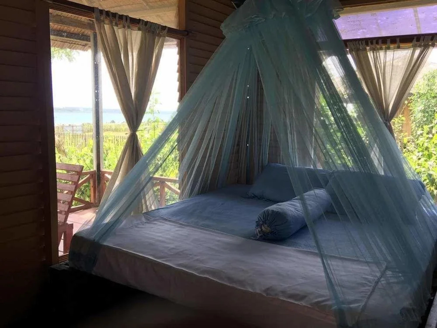 Simeulue Nanik Surfcamp