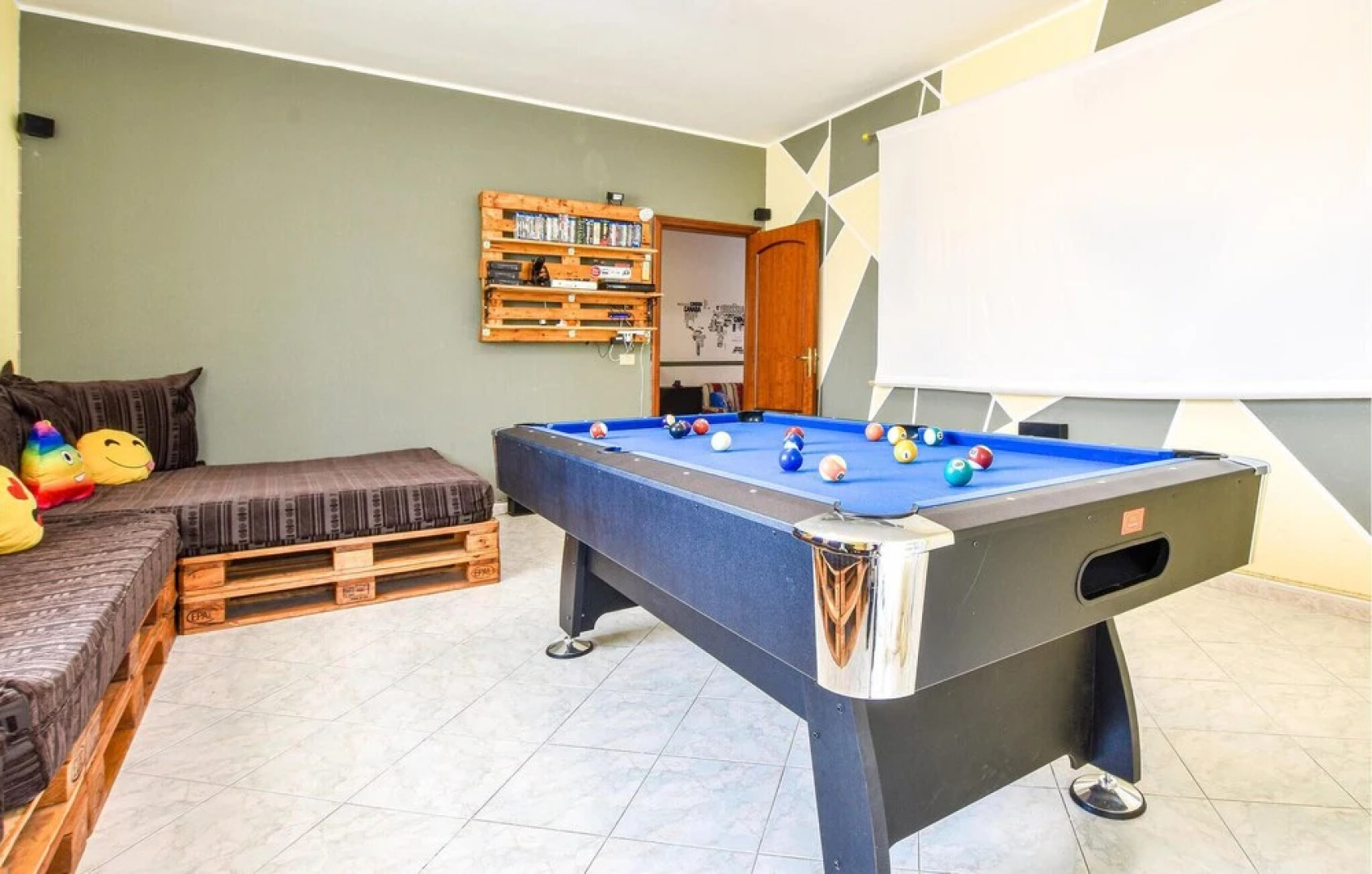 Nice Apartment in Santa Venerina With Outdoor Swimming Pool, Wifi and 3 Bedrooms