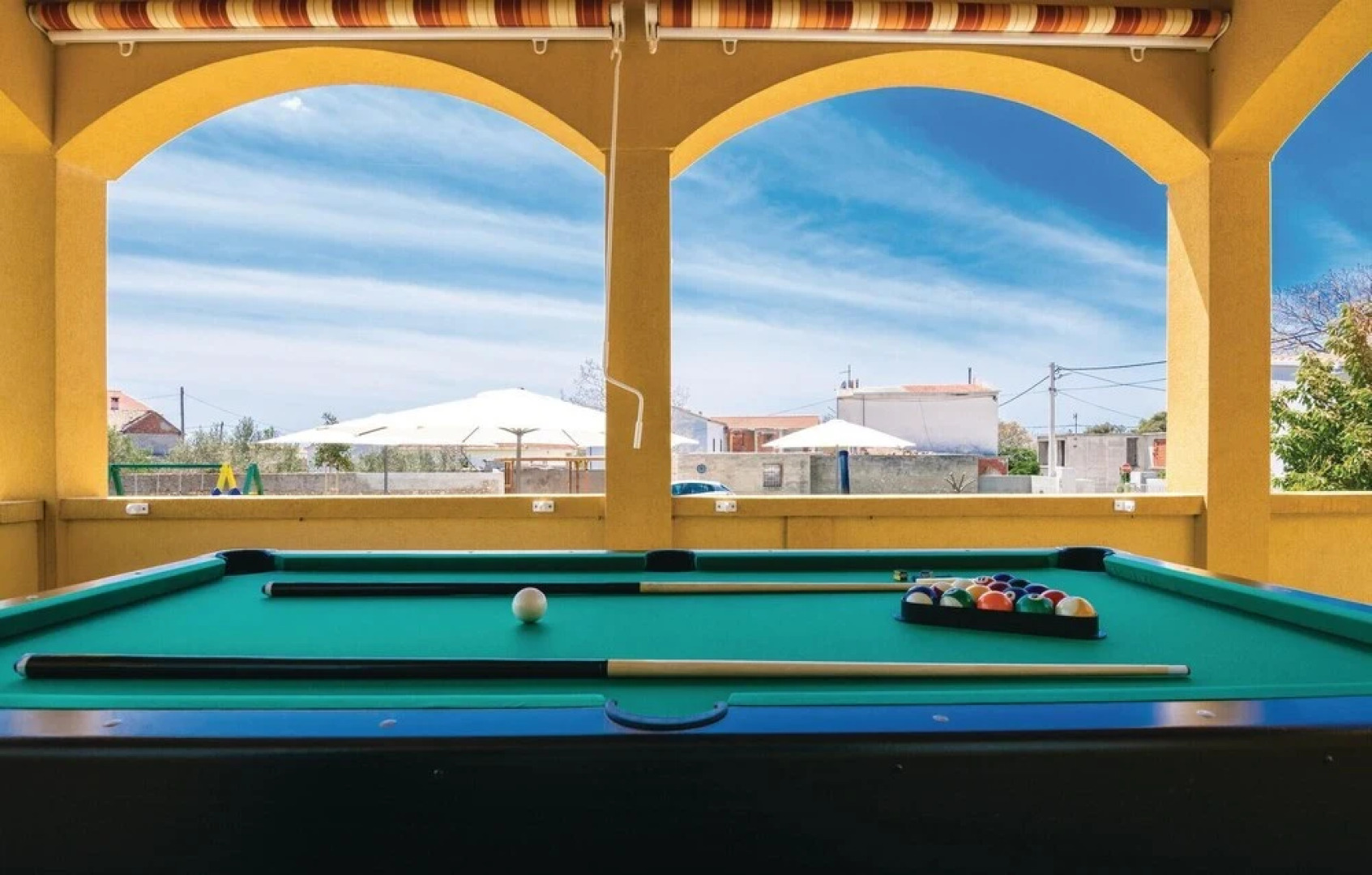 Nice Home in Vrsi With Wifi and 3 Bedrooms