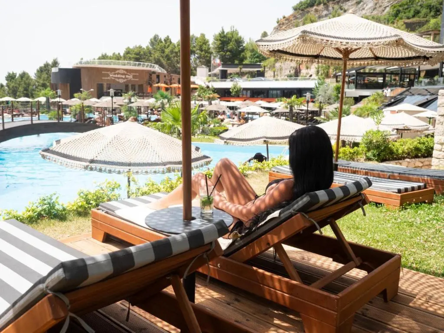 Select Hill Resort