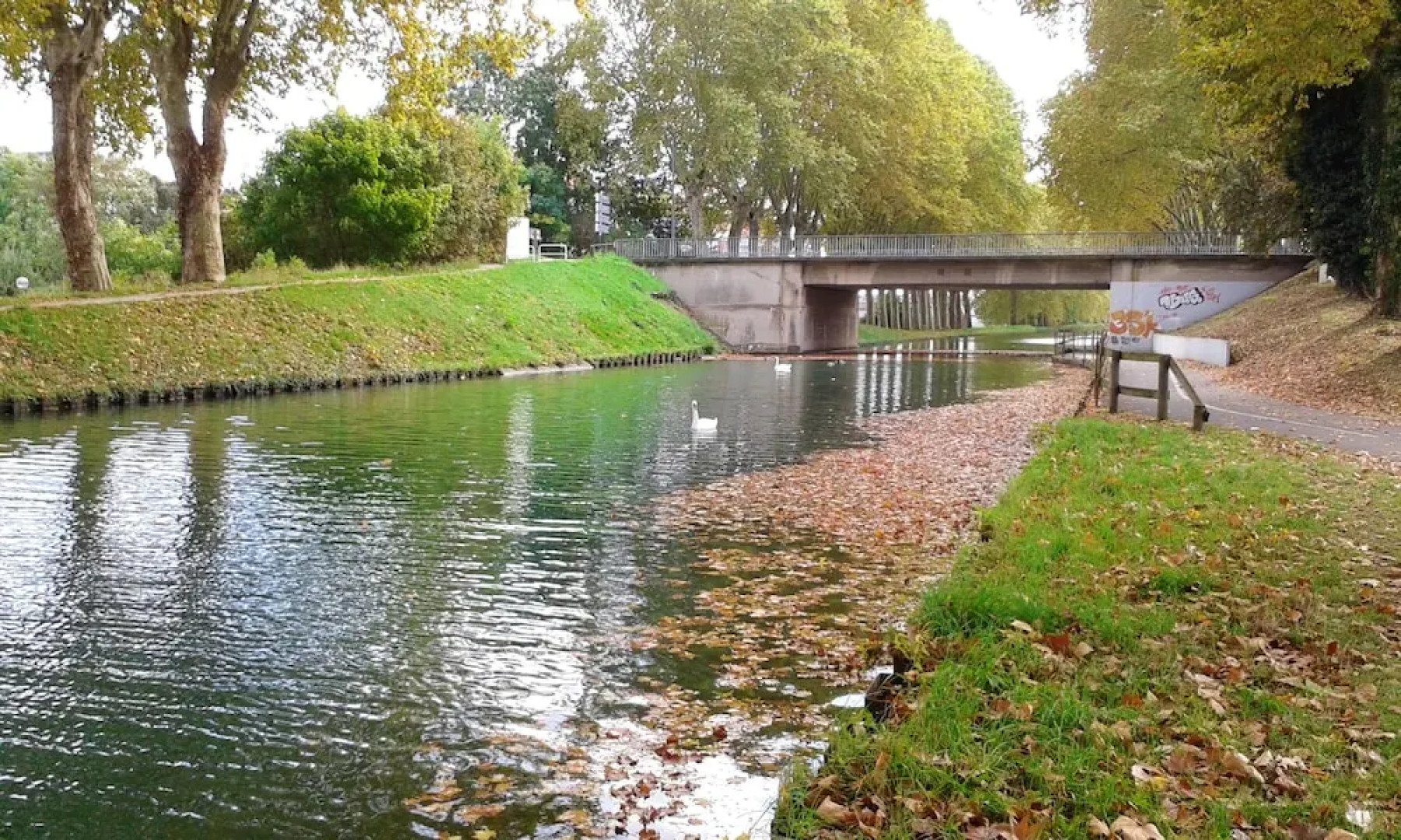 Apartment With one Bedroom in Illkirch-graffenstaden, With Furnished Terrace and Wifi - 2 km From the Beach