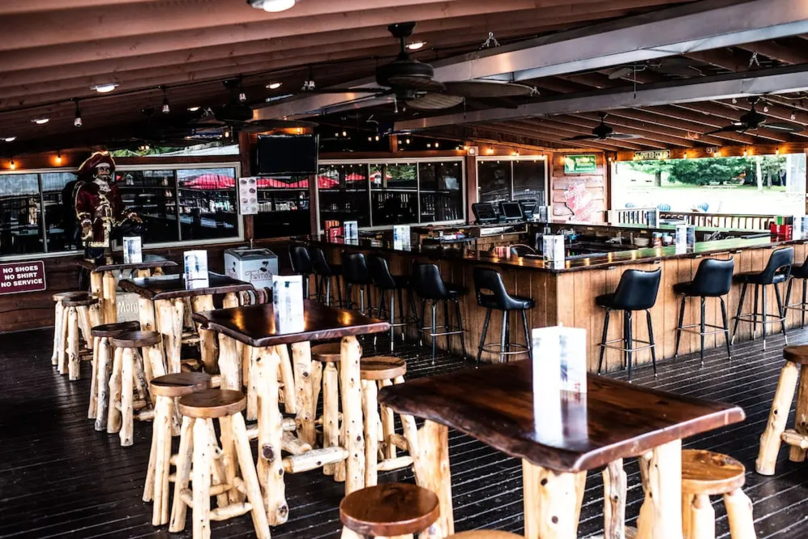 Edge-O-Dells Resort - 21 and Older