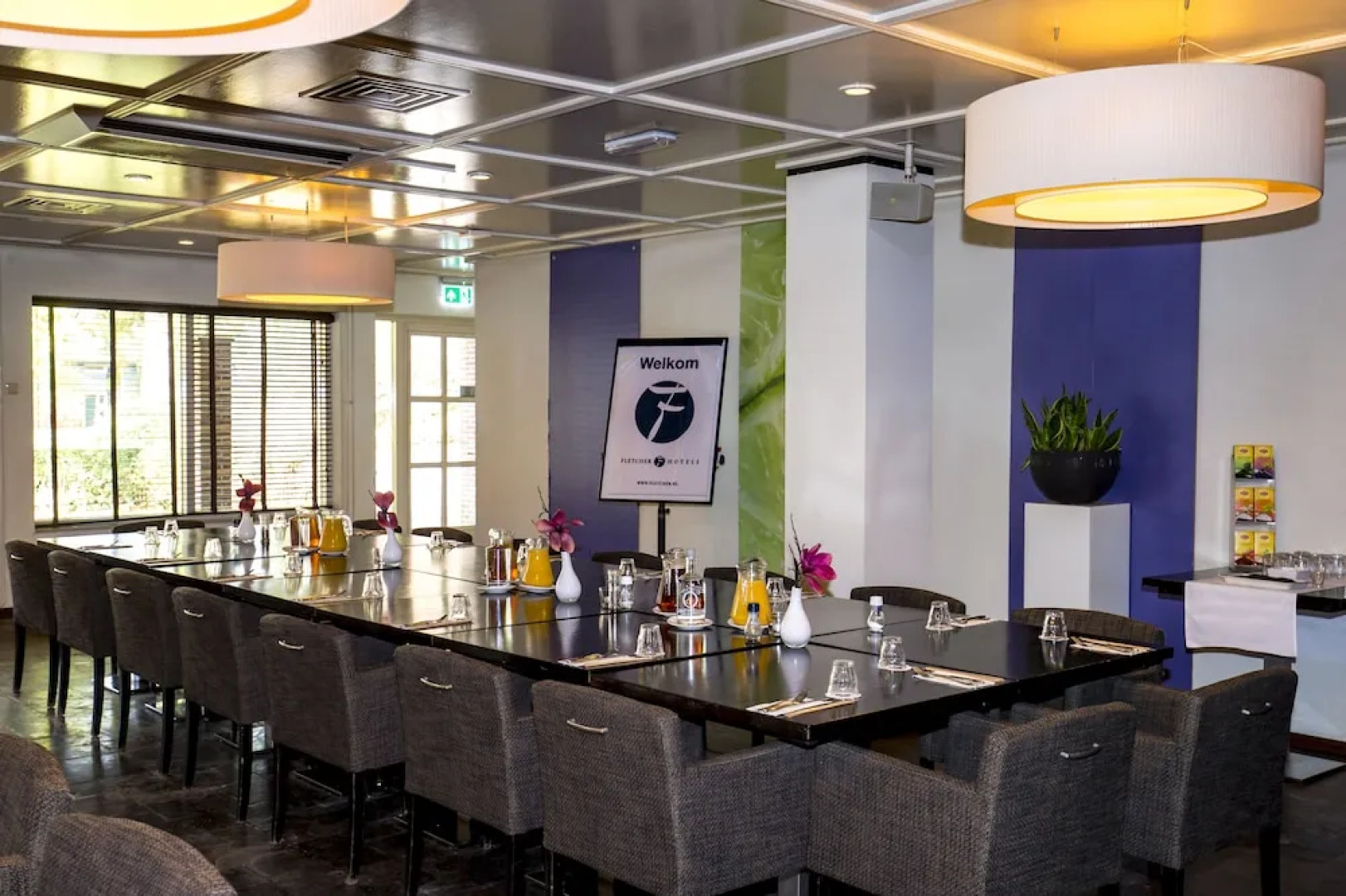 Golden Tulip Victoria