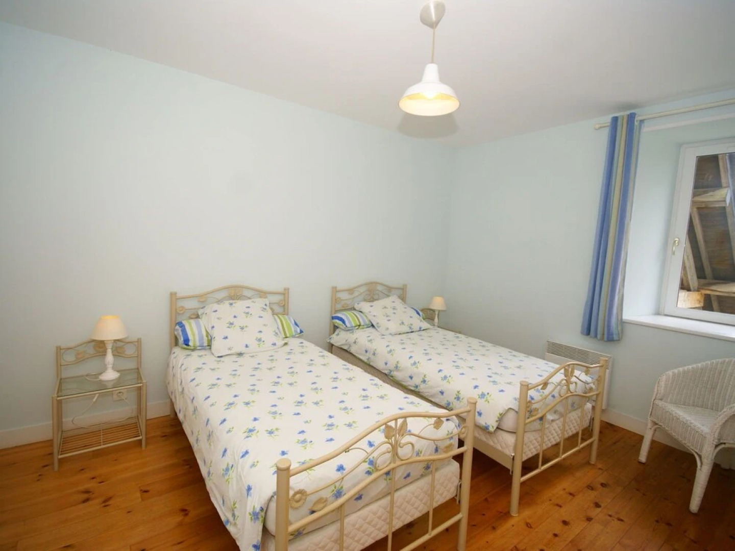 Cozy Farmhouse in Maisons With Fireplace