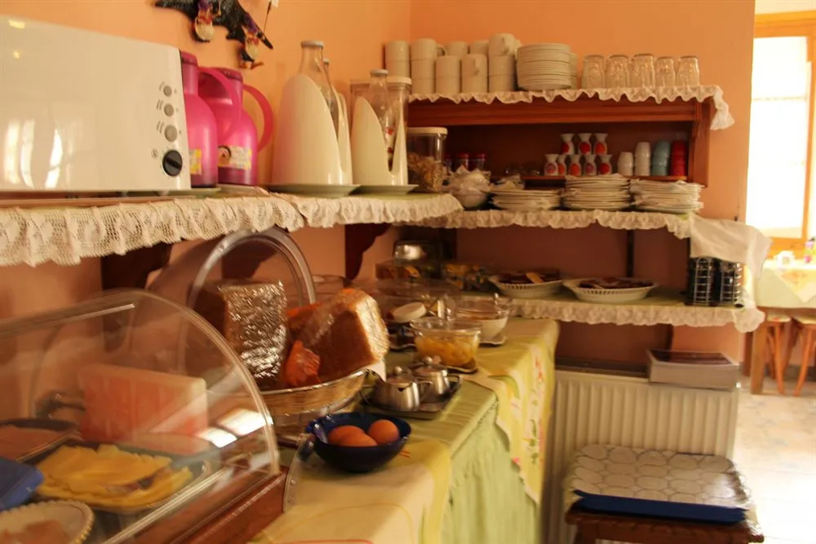 Dora's Studios and Apartments