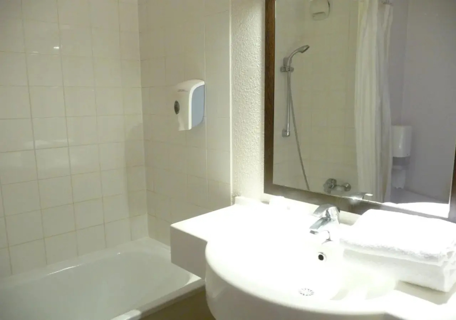 Hôtel F1 Igny Massy Tgv