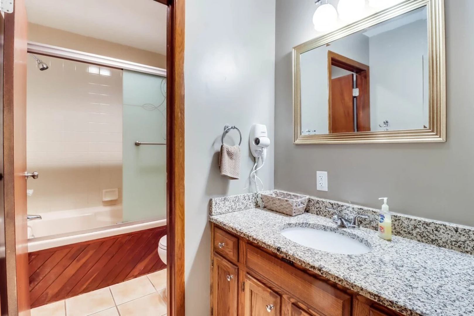 Lake Access & Private Hot Tub at Poconos Home!