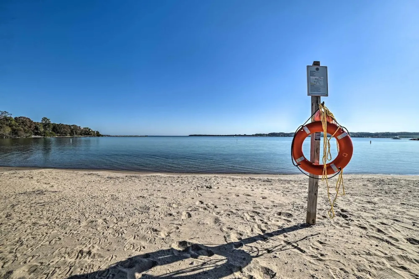 Secluded Suttons Bay Retreat w/ Fire Pit!