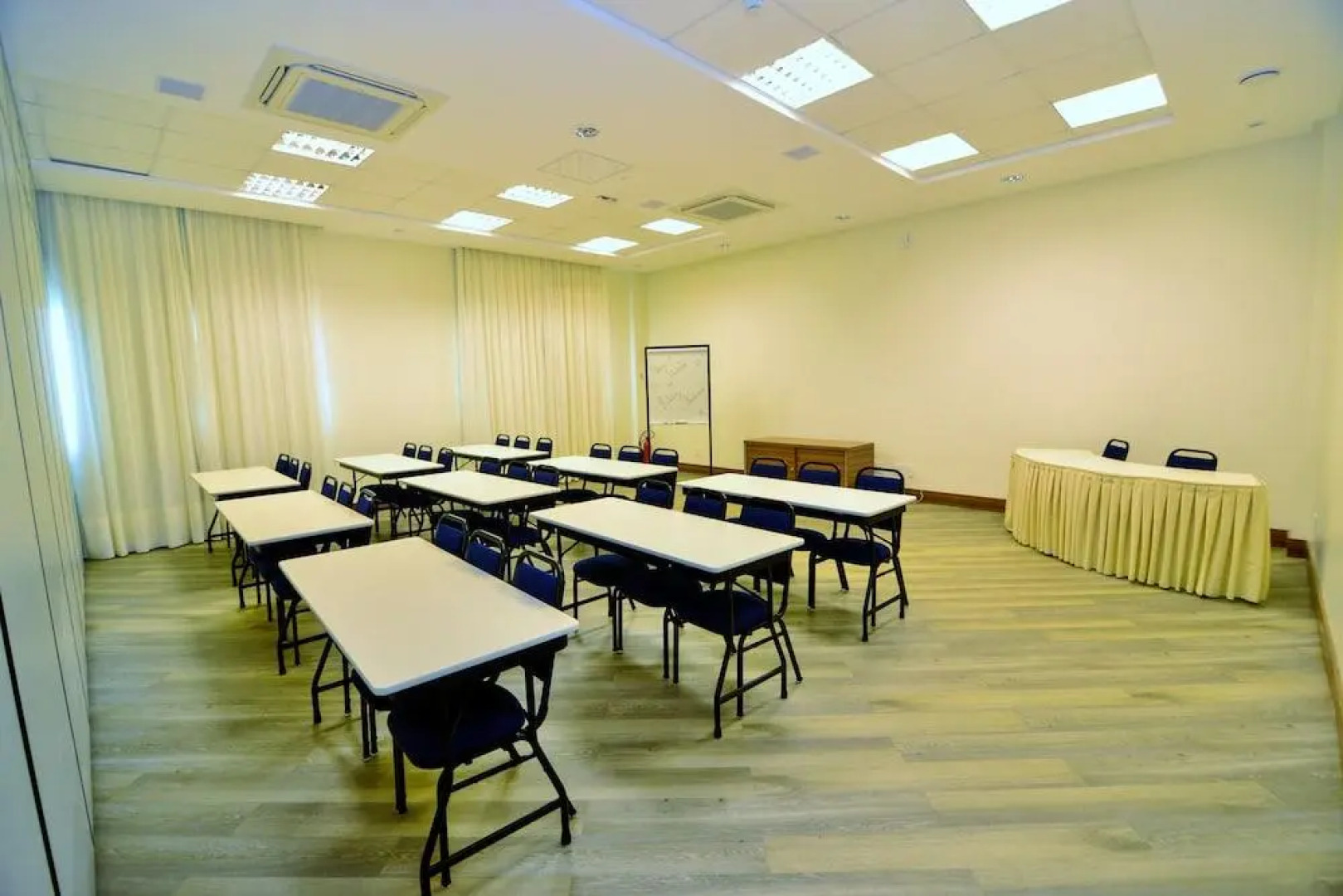 Cricaré Praia Hotel