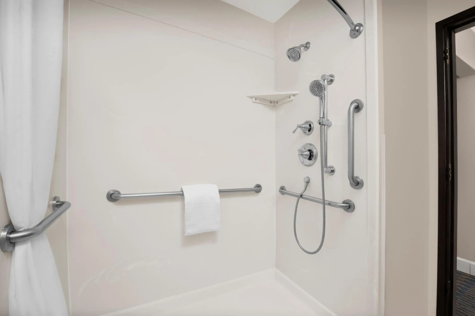 Ashland Hills Hotel & Suites