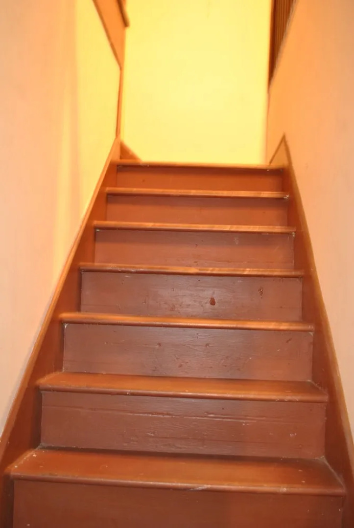 Newark Hansbury Multi Level House