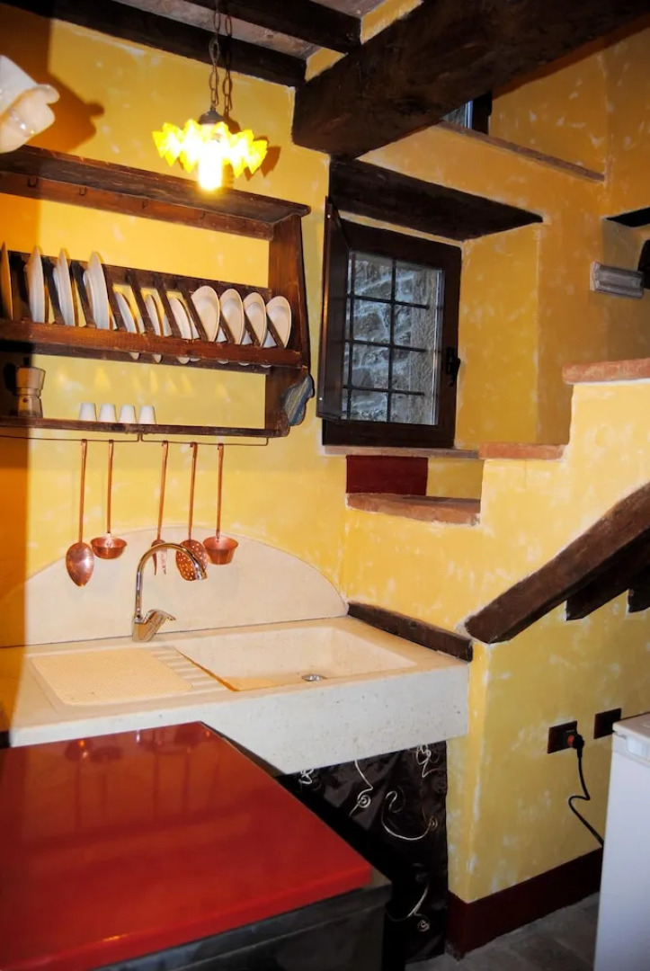 Apartment With 2 Bedrooms in Caprese Michelangelo, With Pool Access, F