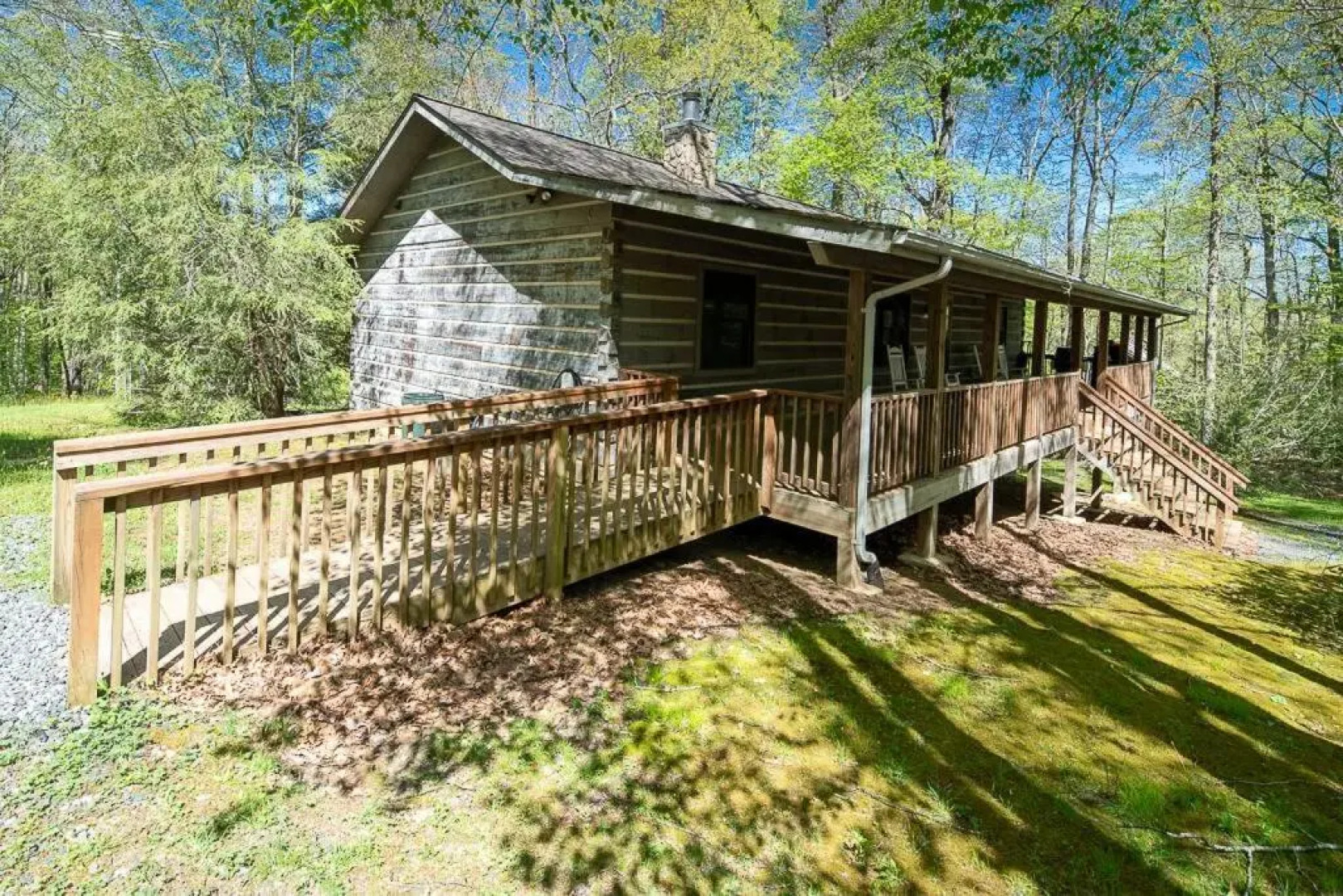 Cozy ‘Grey Fox’ Cabin Between Boone & Blowing Rock