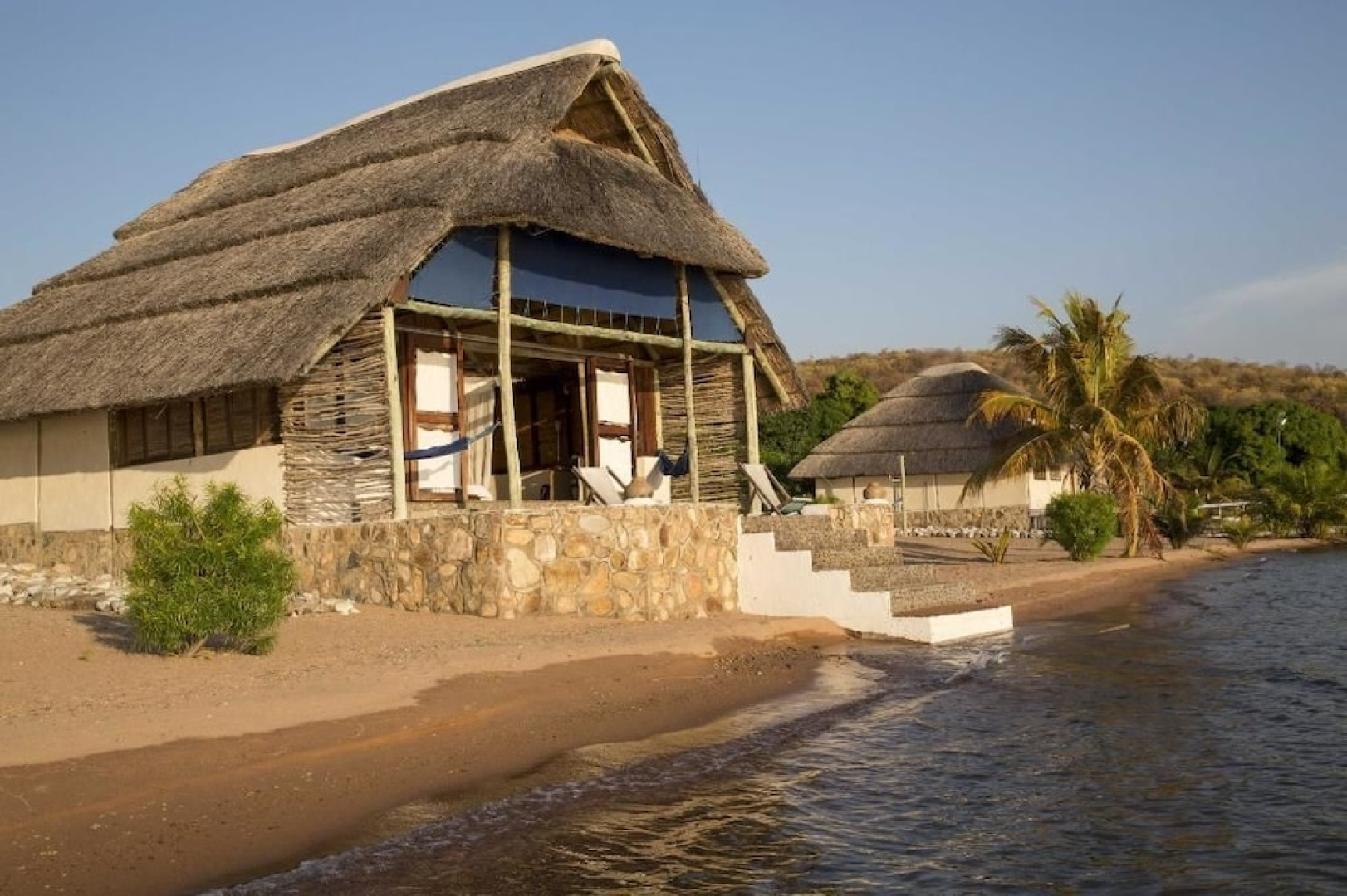 Lake Shore Lodge & Campsite