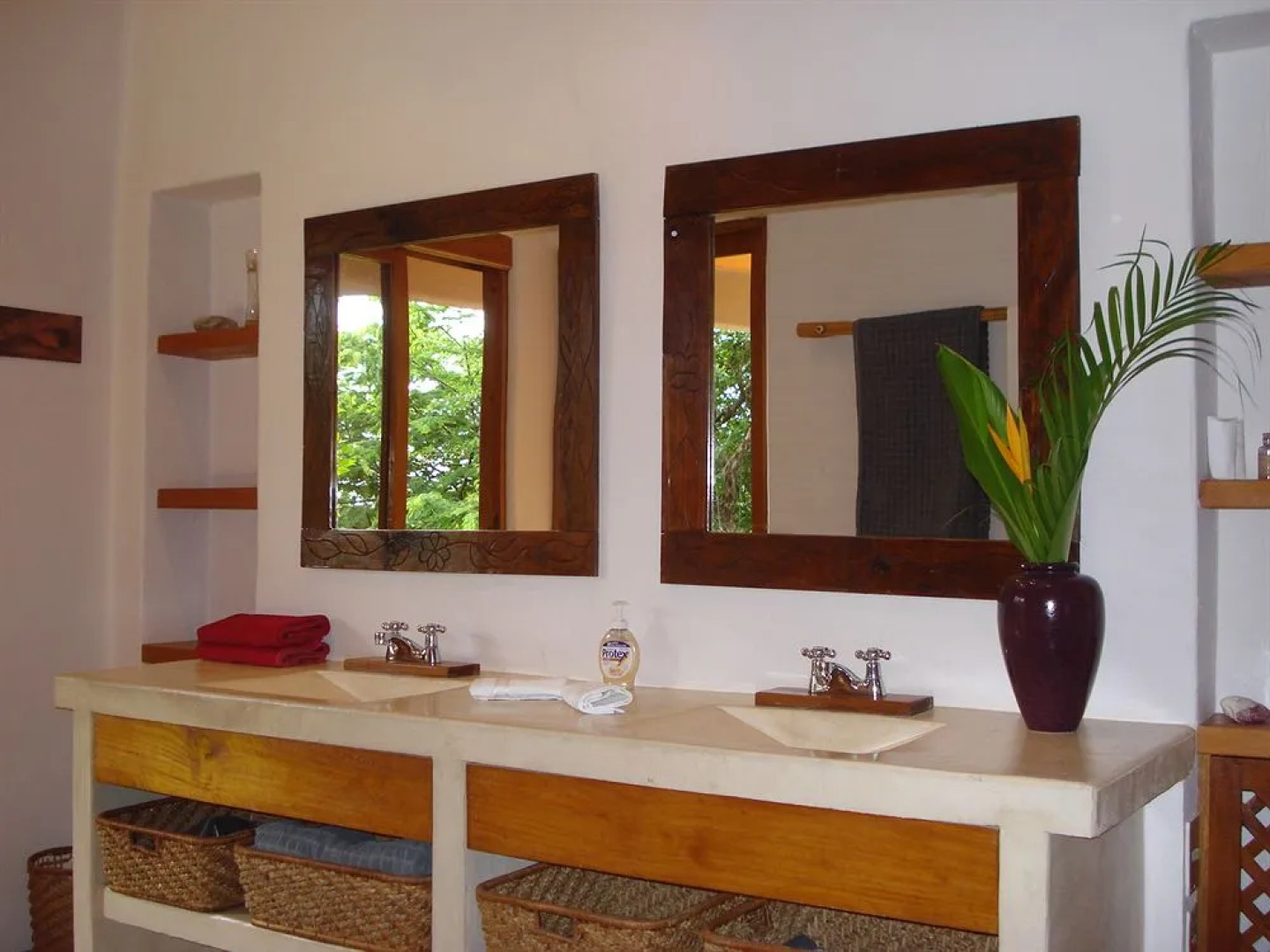 Colores Del Pacifico