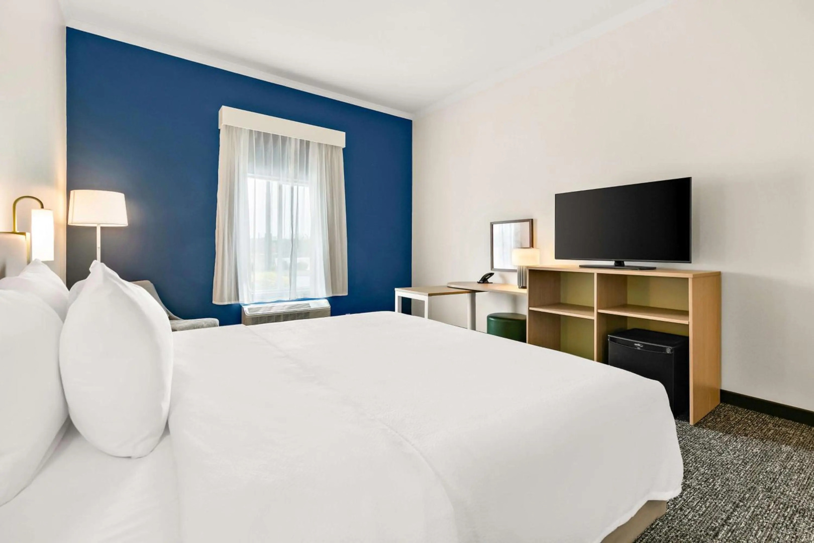 Spark by Hilton Commerce, GA