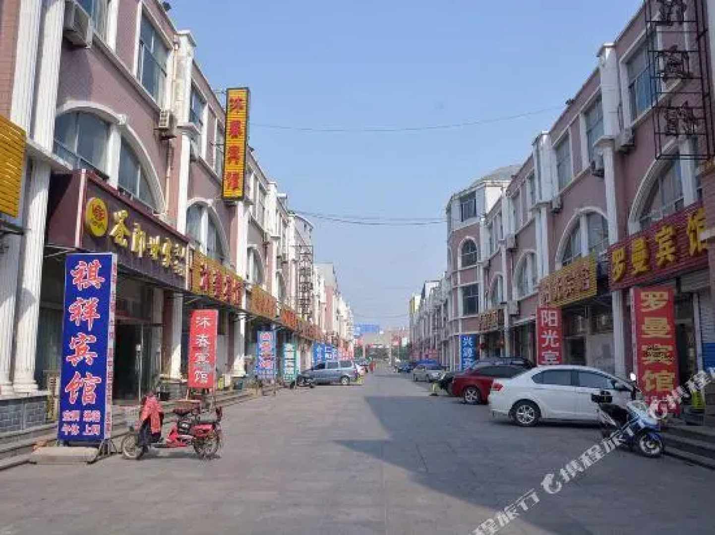 Rujia Inn Laiwu Yipin Alley