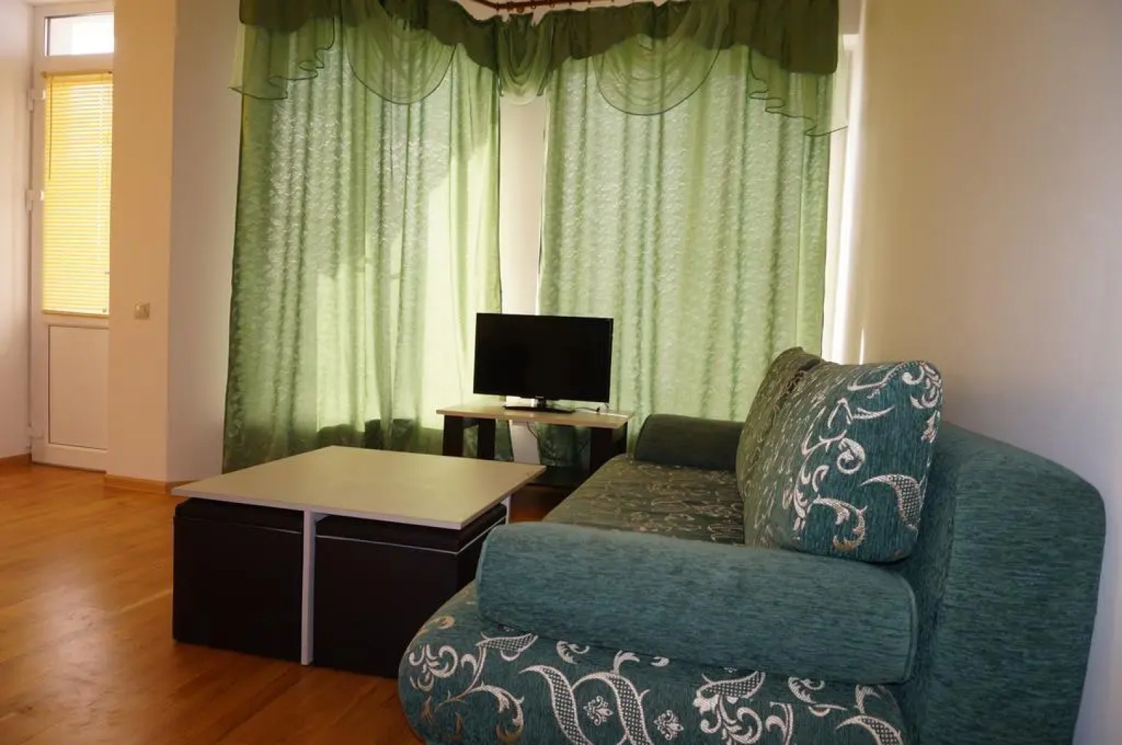 Karolina Guest House