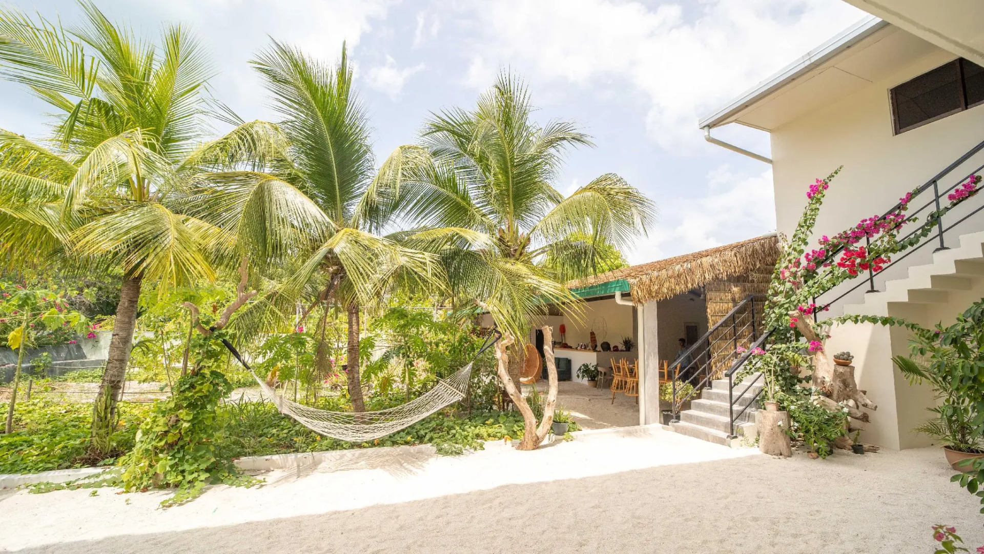 Rasdhoo Dive Lodge