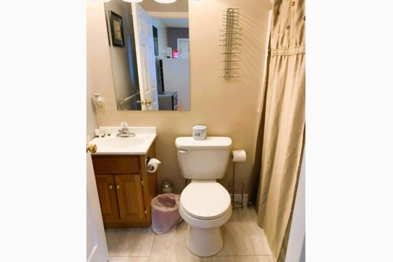 Love Hotels St John River by OYO at Fort Kent ME