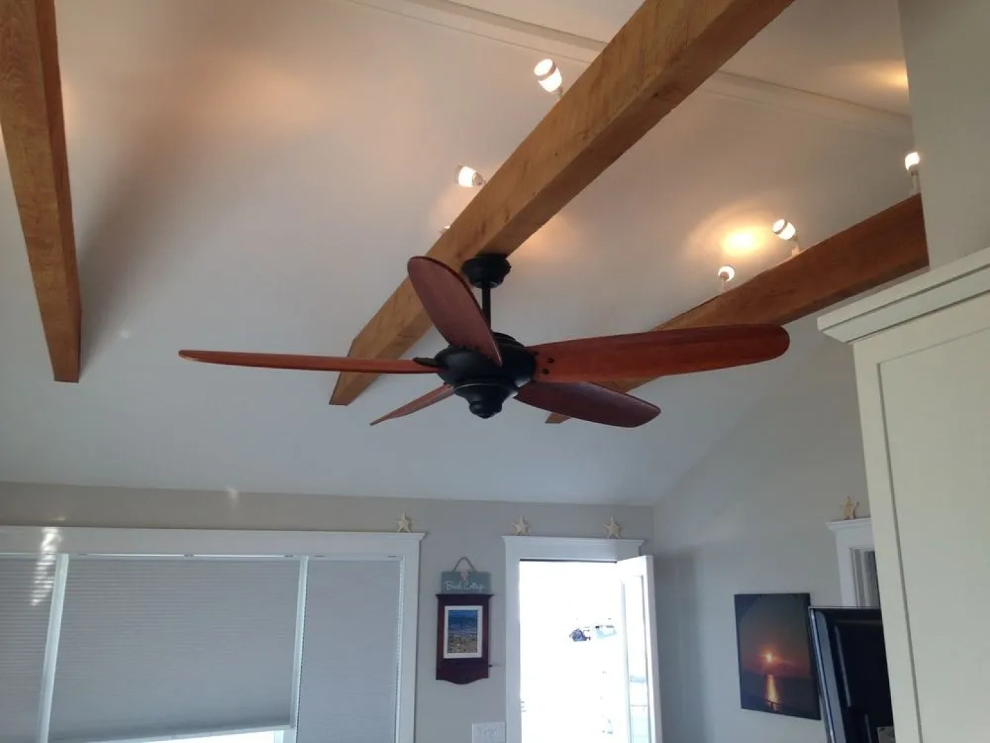 The Montauk Soundview