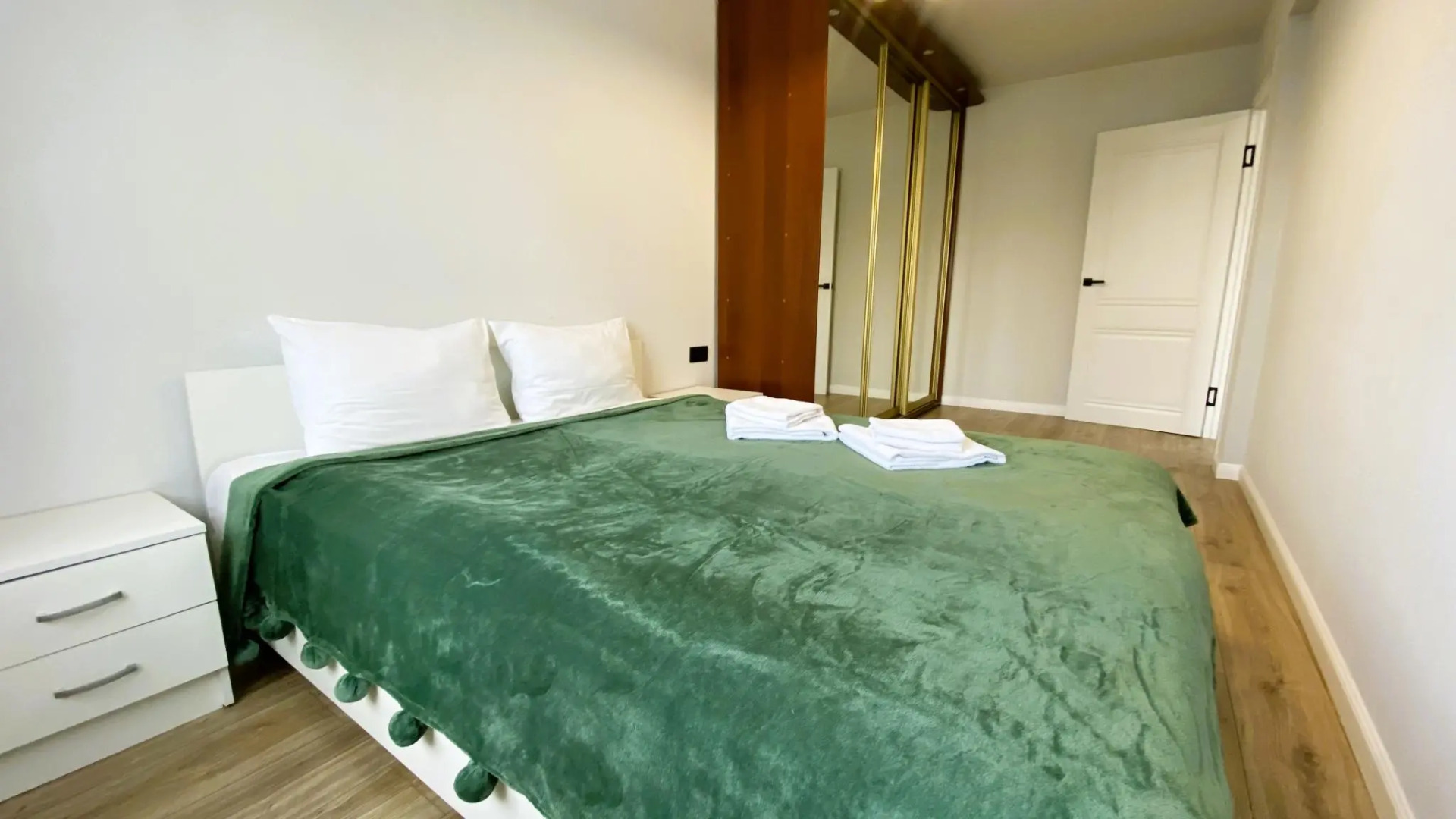 Right Room на улице Ленина