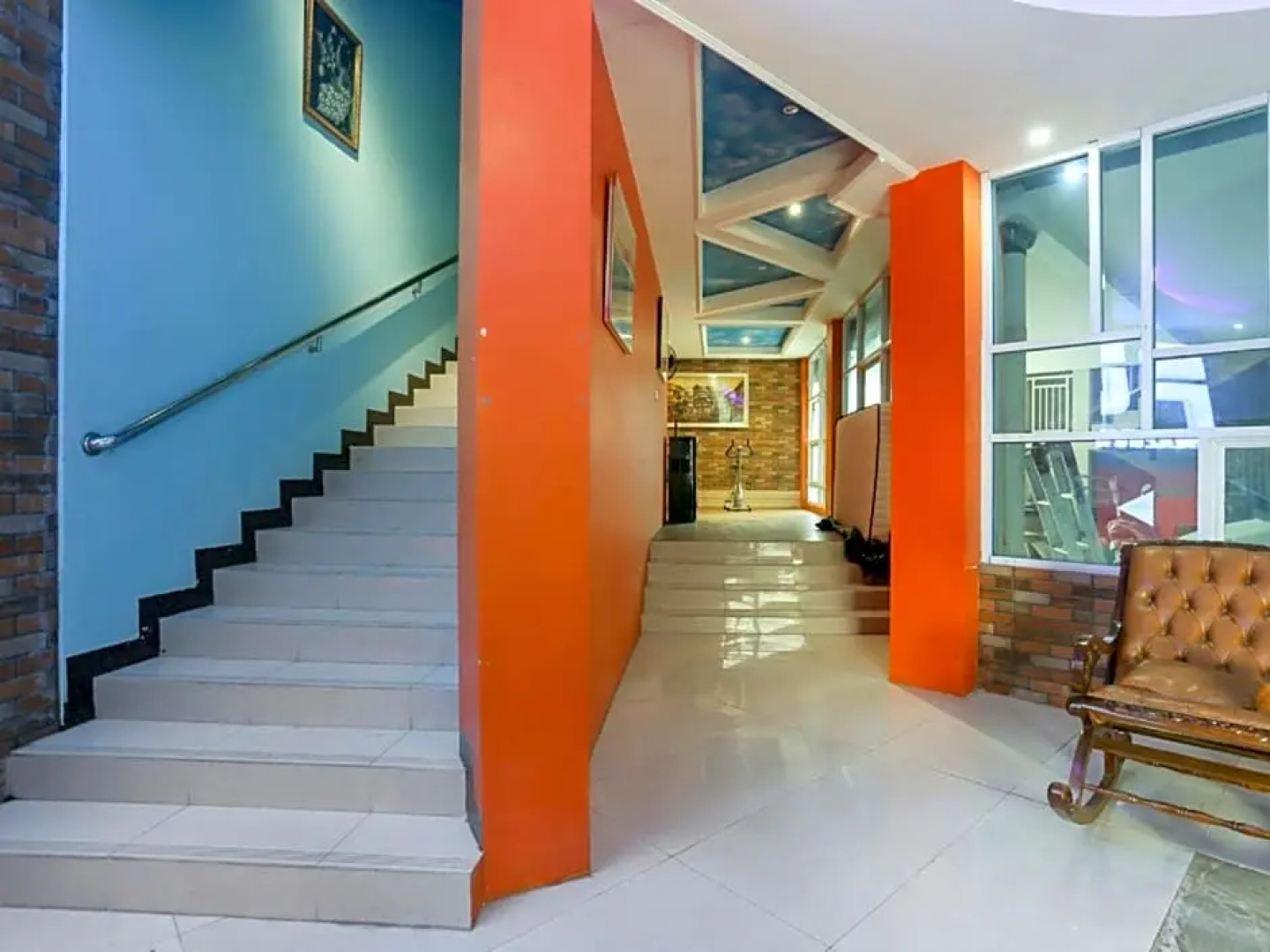 OYO Life 3520 Indoniaga Palace