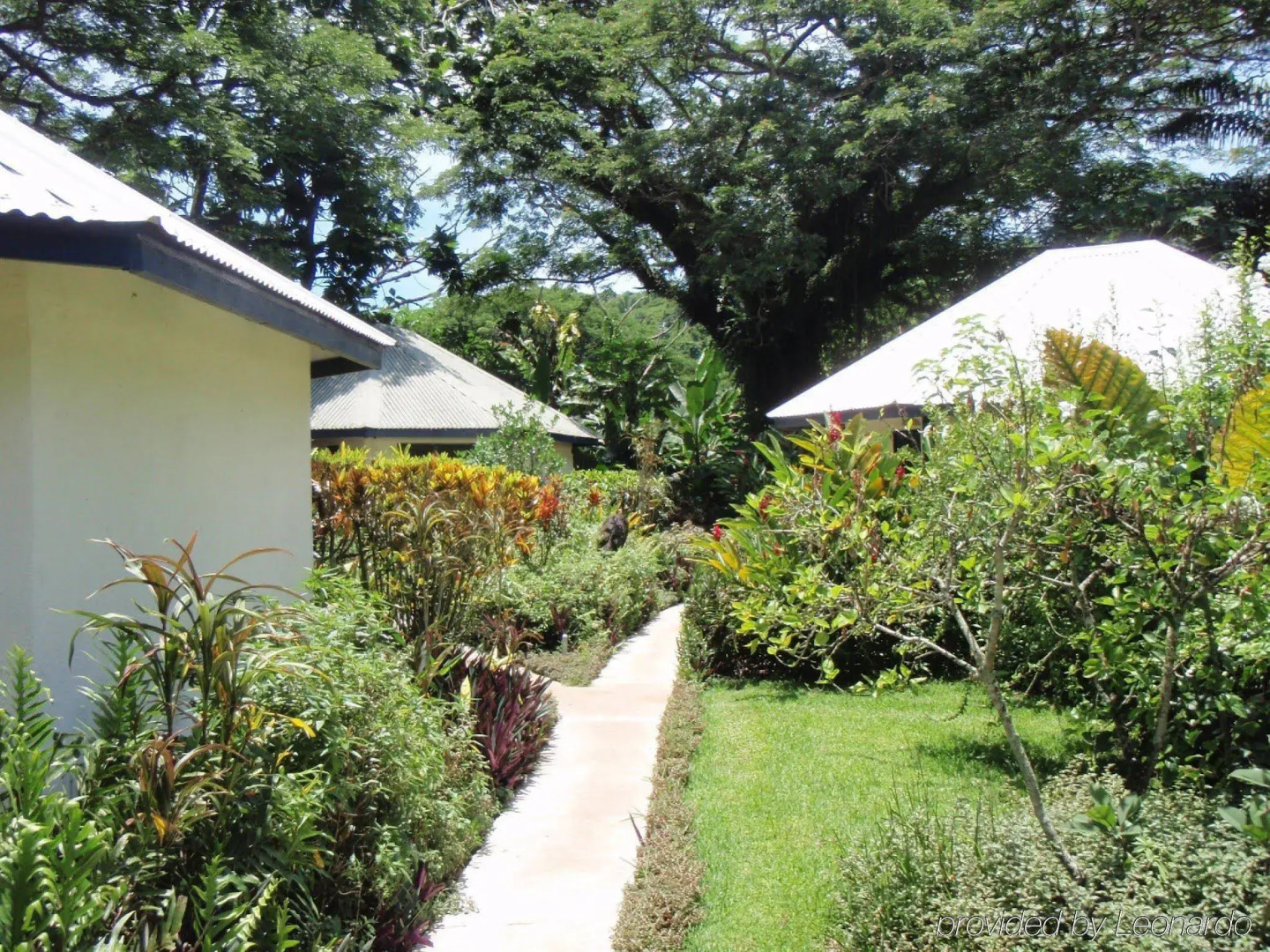 Coral Quays Fish and Dive Resort