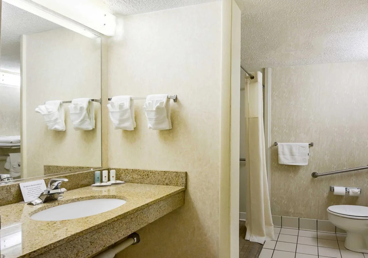 Clarion Inn Harpers Ferry - Charles Town