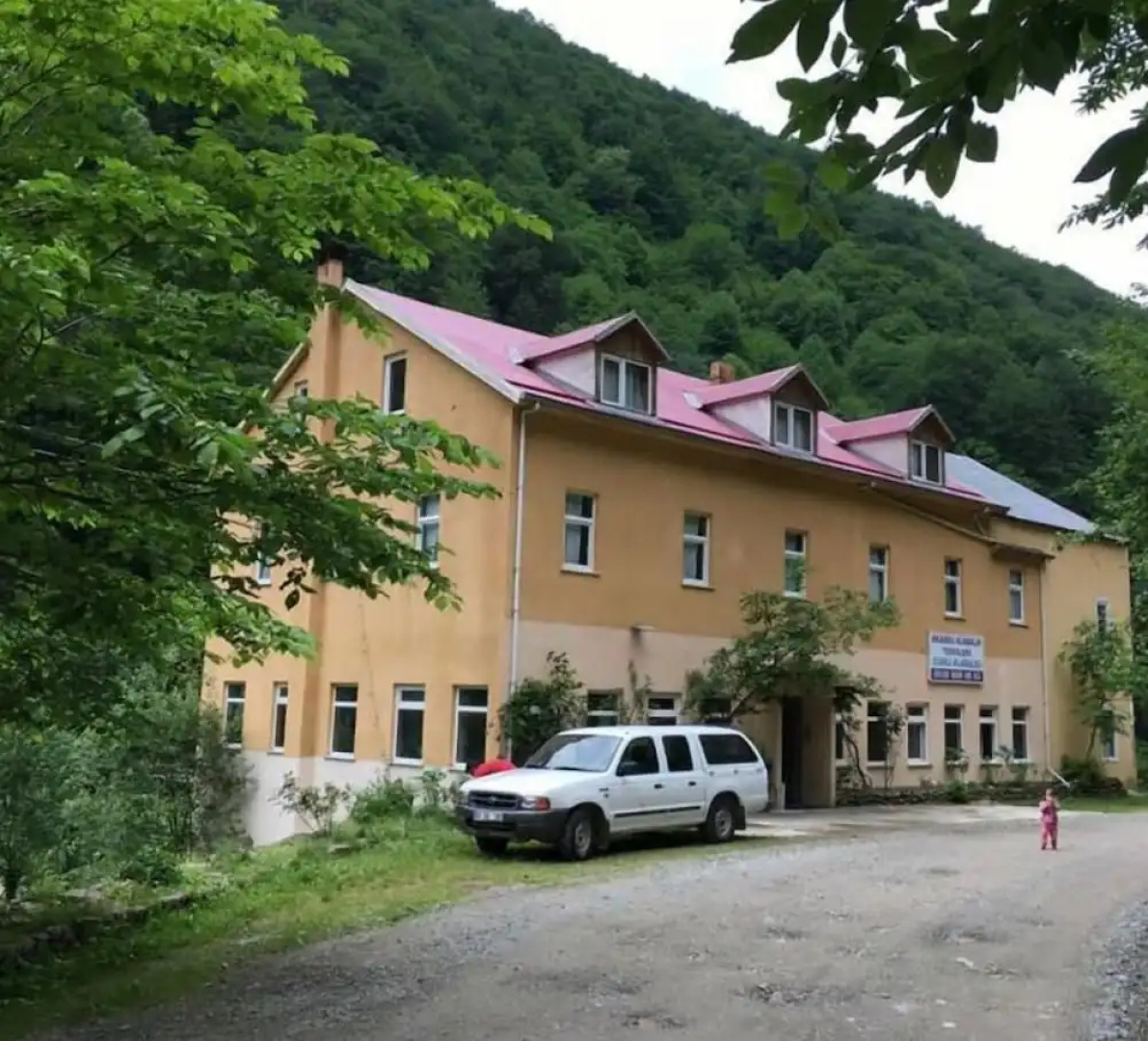 Akarsu Hotel & Restaurant