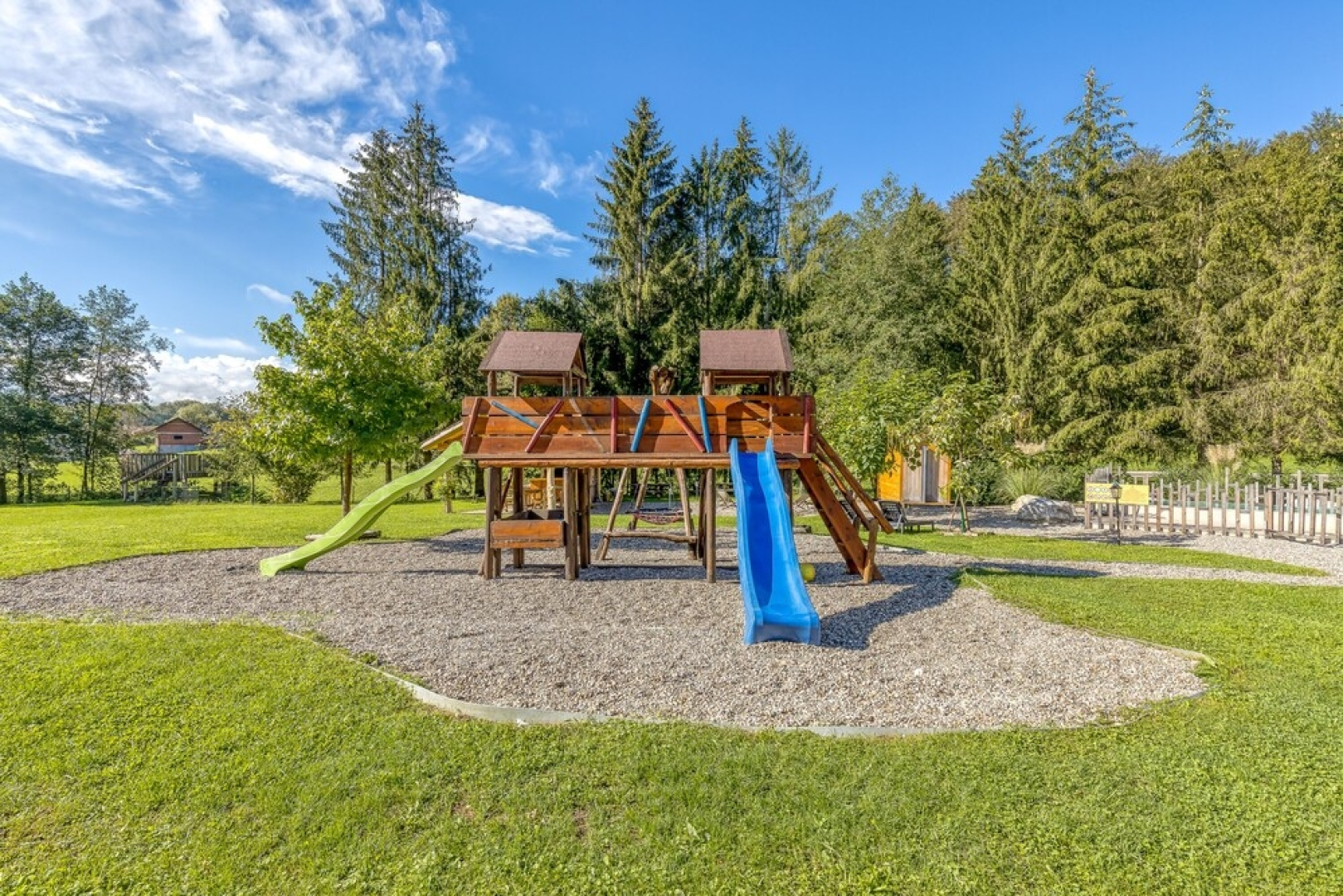 Pool Suite Flaxseed Private Sauna
