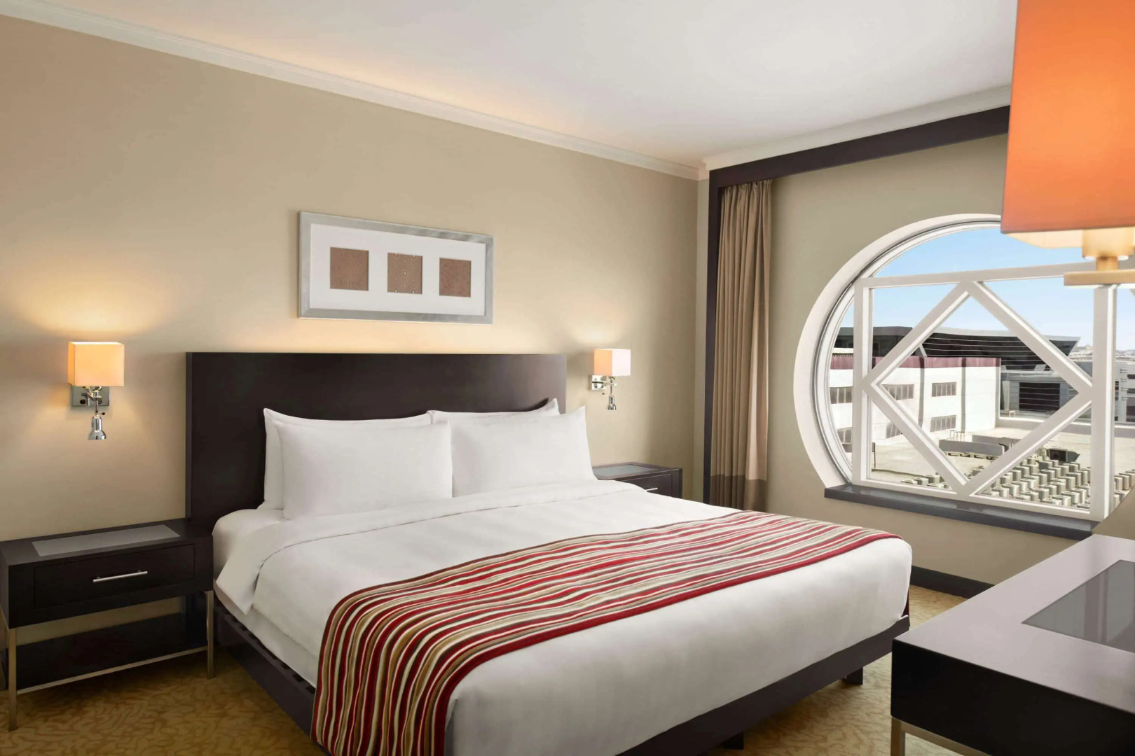 Ramada Plaza by Wyndham Dubai Deira